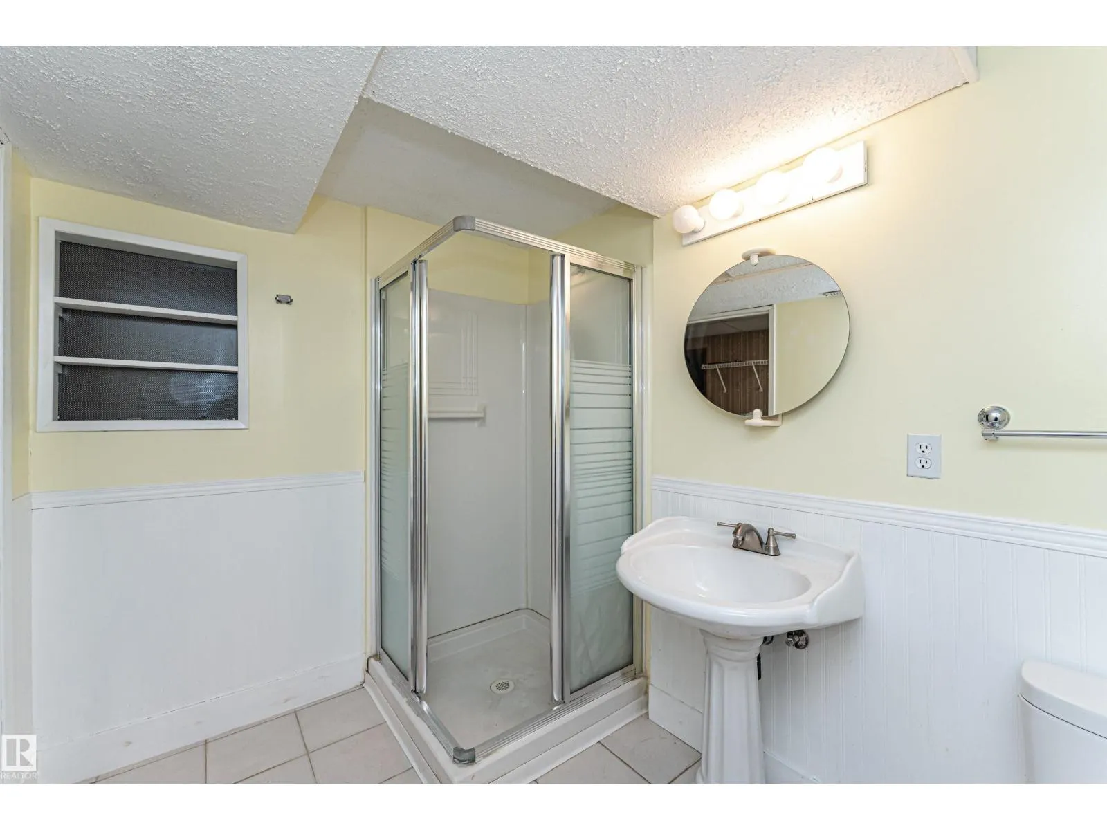 10444 26 AV NW