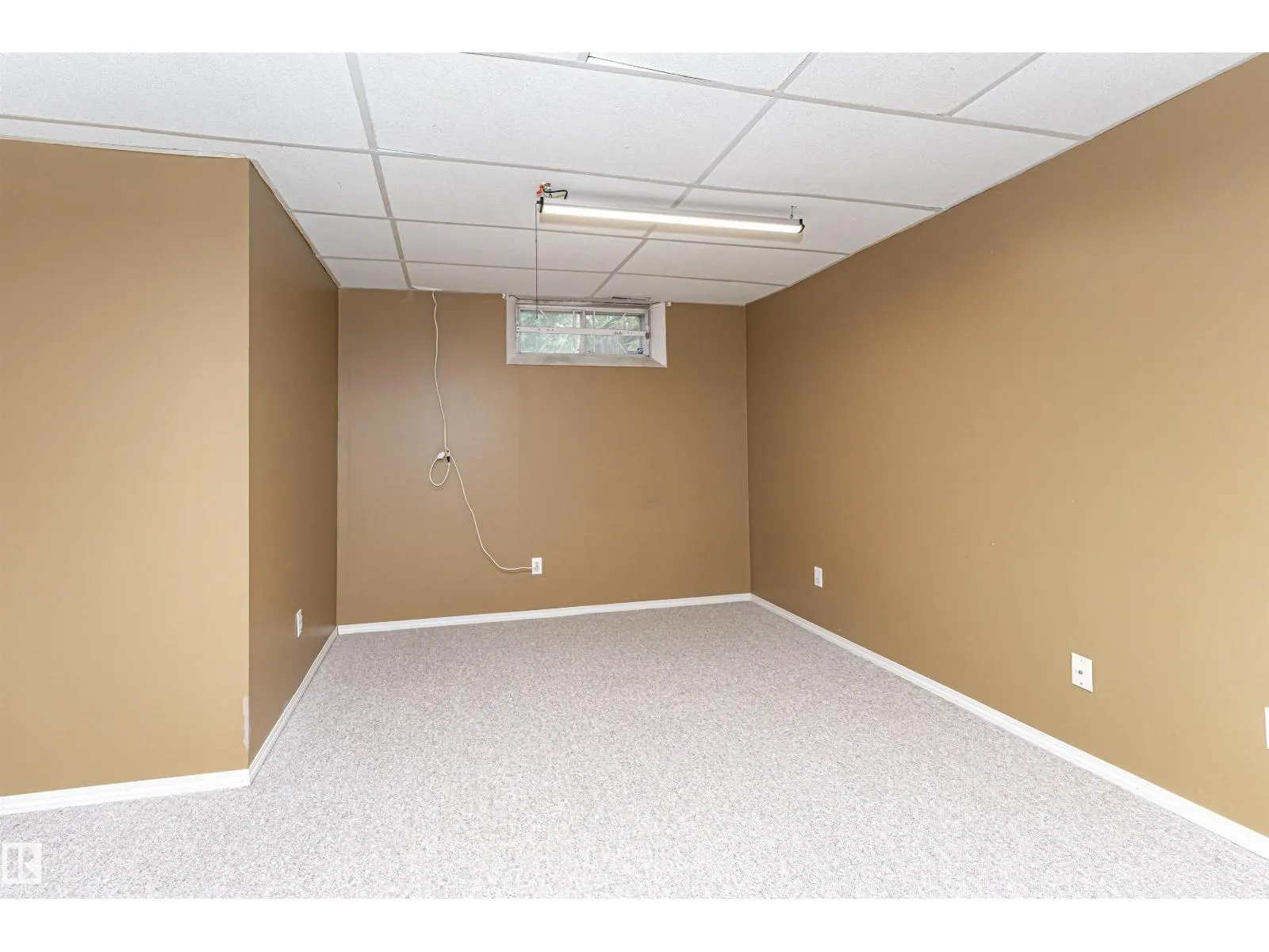 10444 26 AV NW