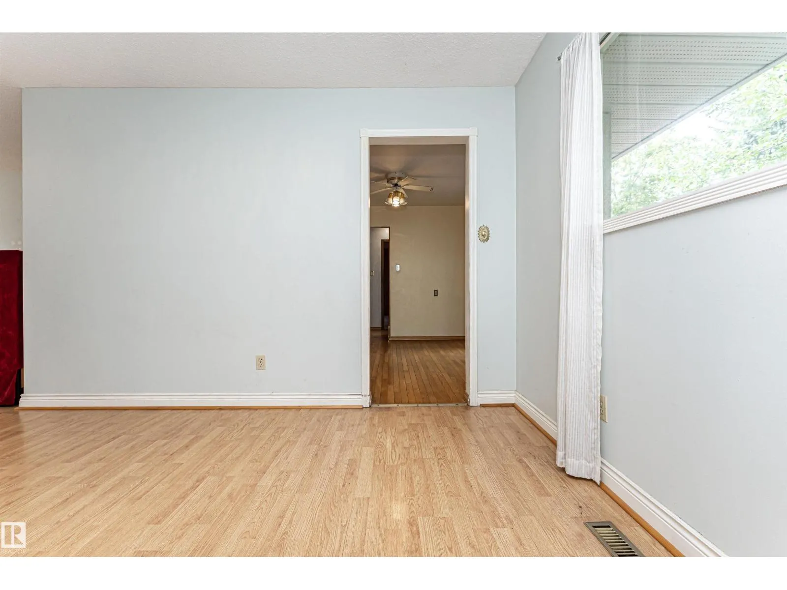 10444 26 AV NW