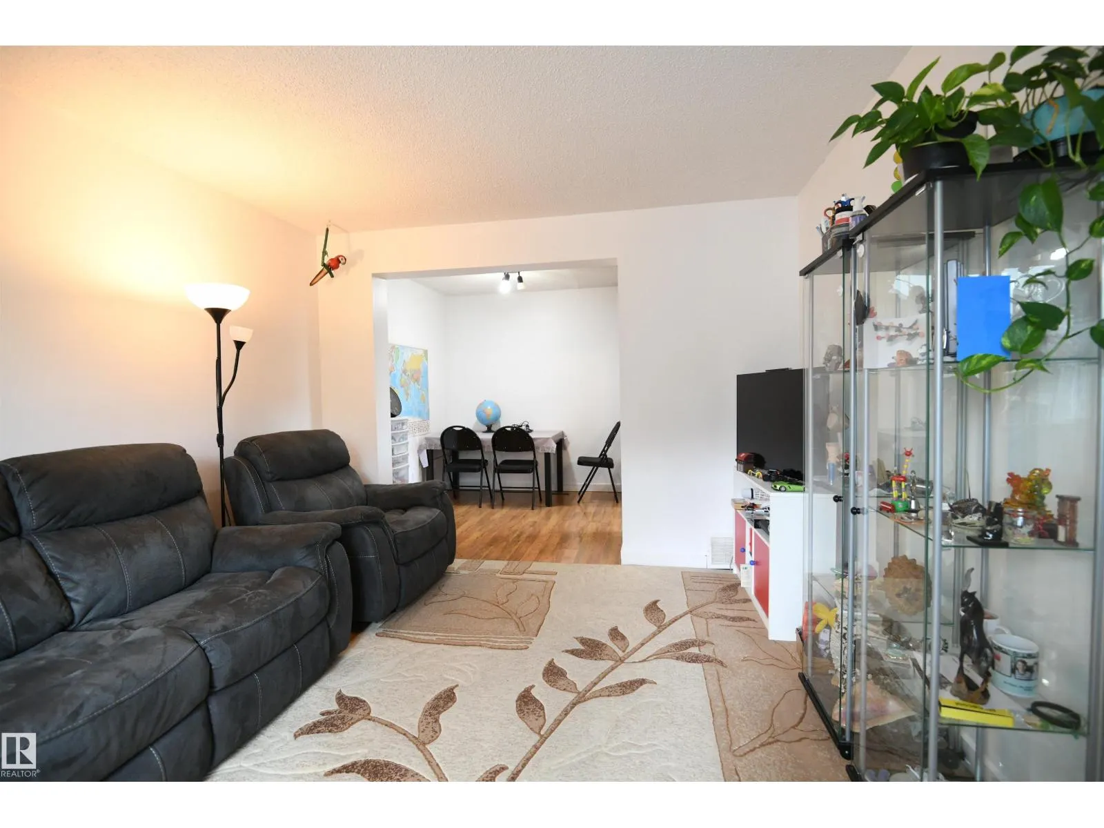 227 CALLINGWOOD TWO TW NW