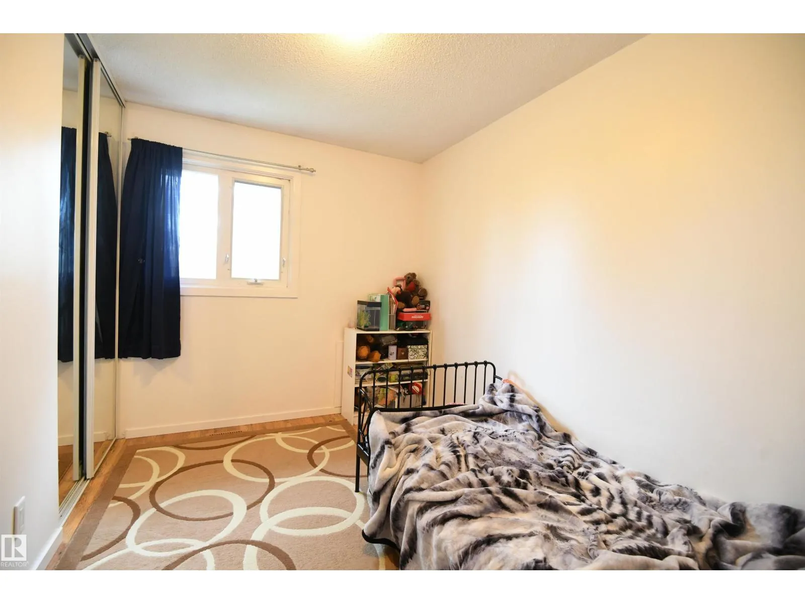 227 CALLINGWOOD TWO TW NW