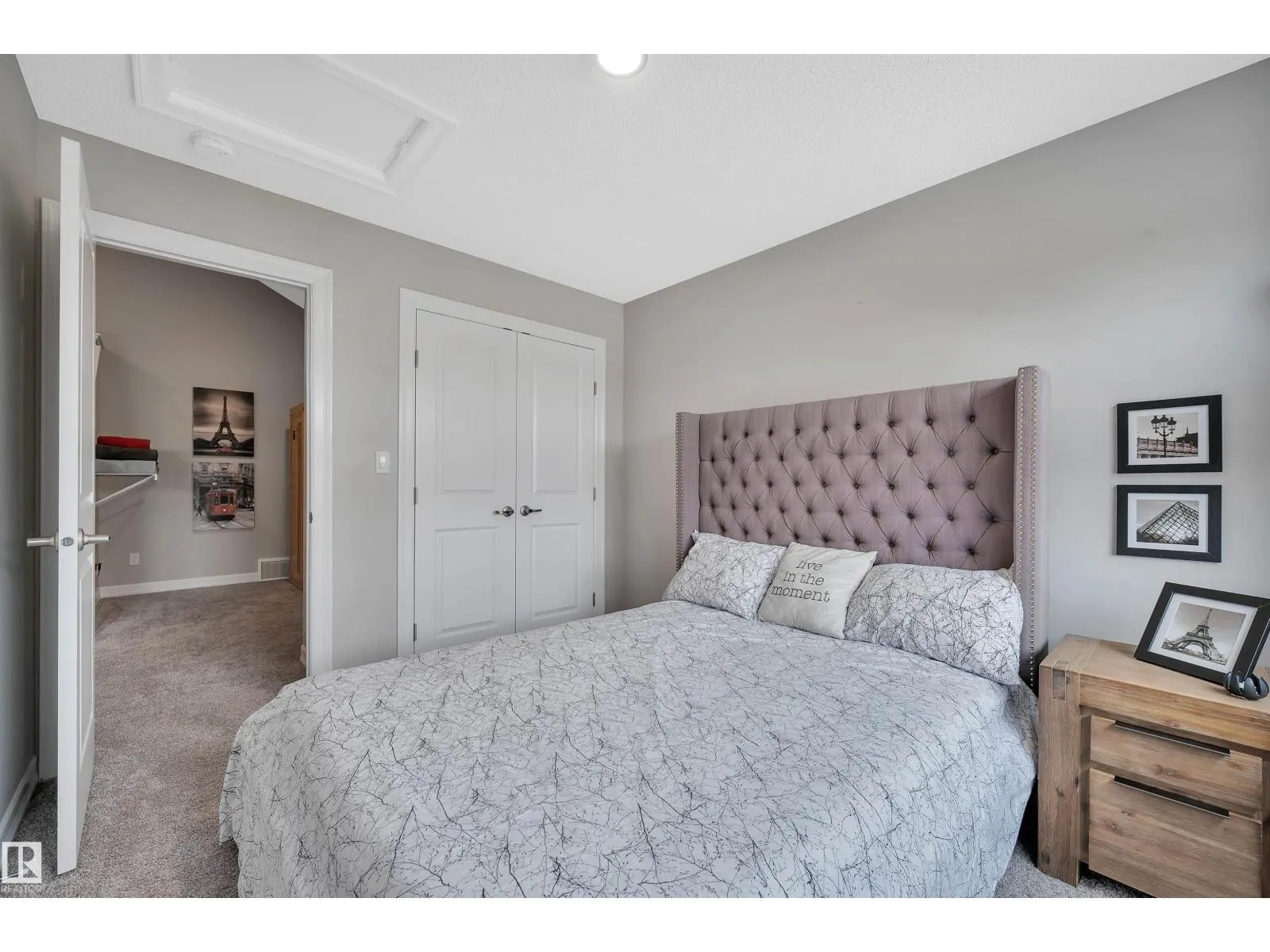 8171 226 ST NW