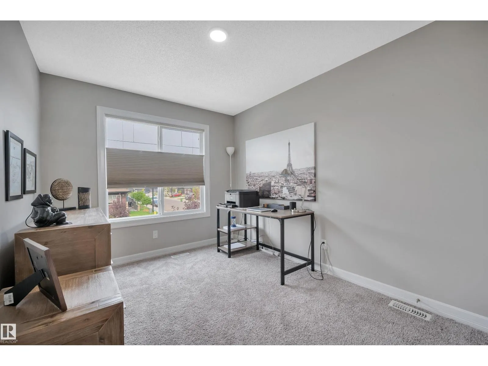 8171 226 ST NW