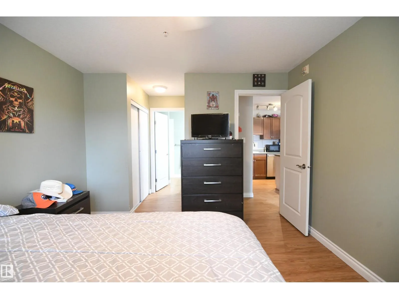 #130 50 WOODSMERE