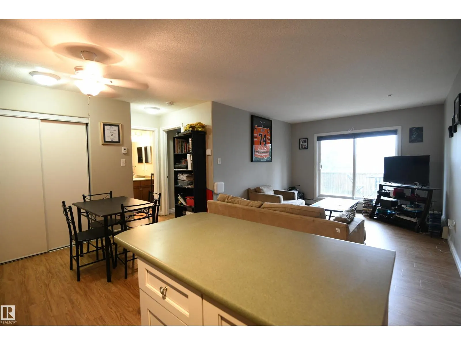 #130 50 WOODSMERE