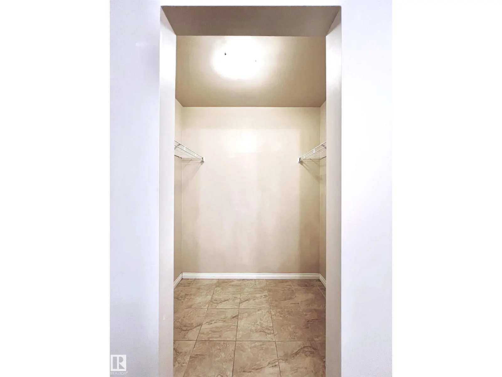 #311 6925 199 ST NW