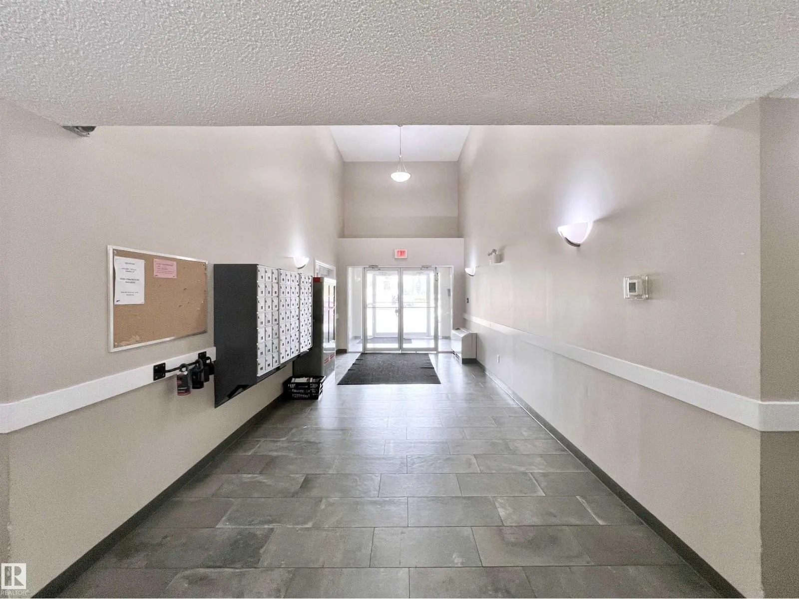 #311 6925 199 ST NW