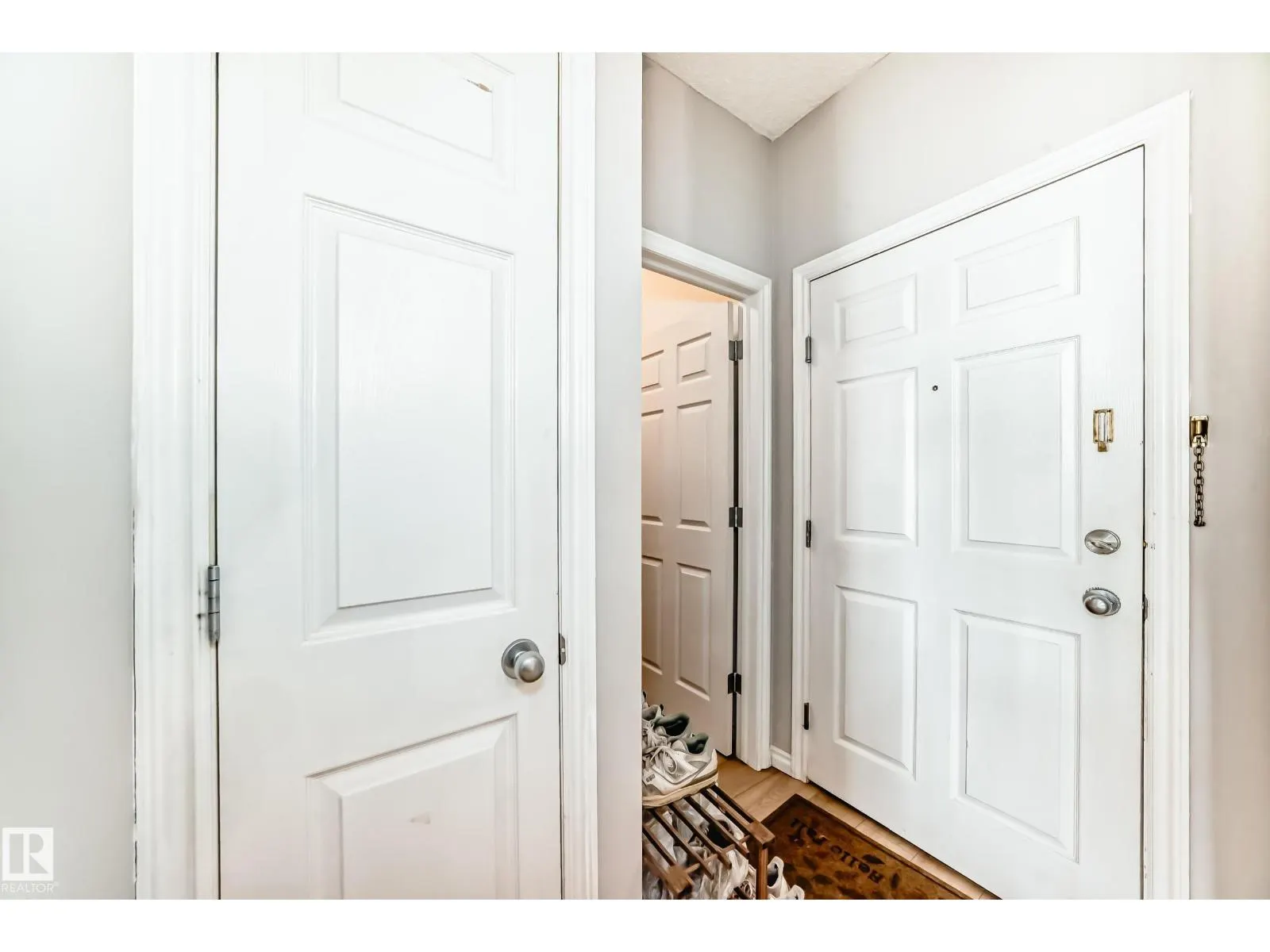 #307 10118 95 ST NW