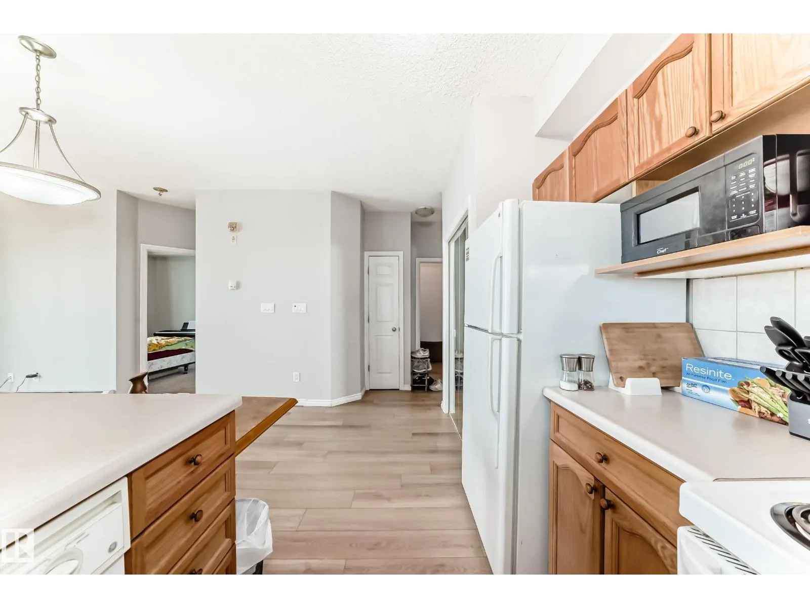 #307 10118 95 ST NW