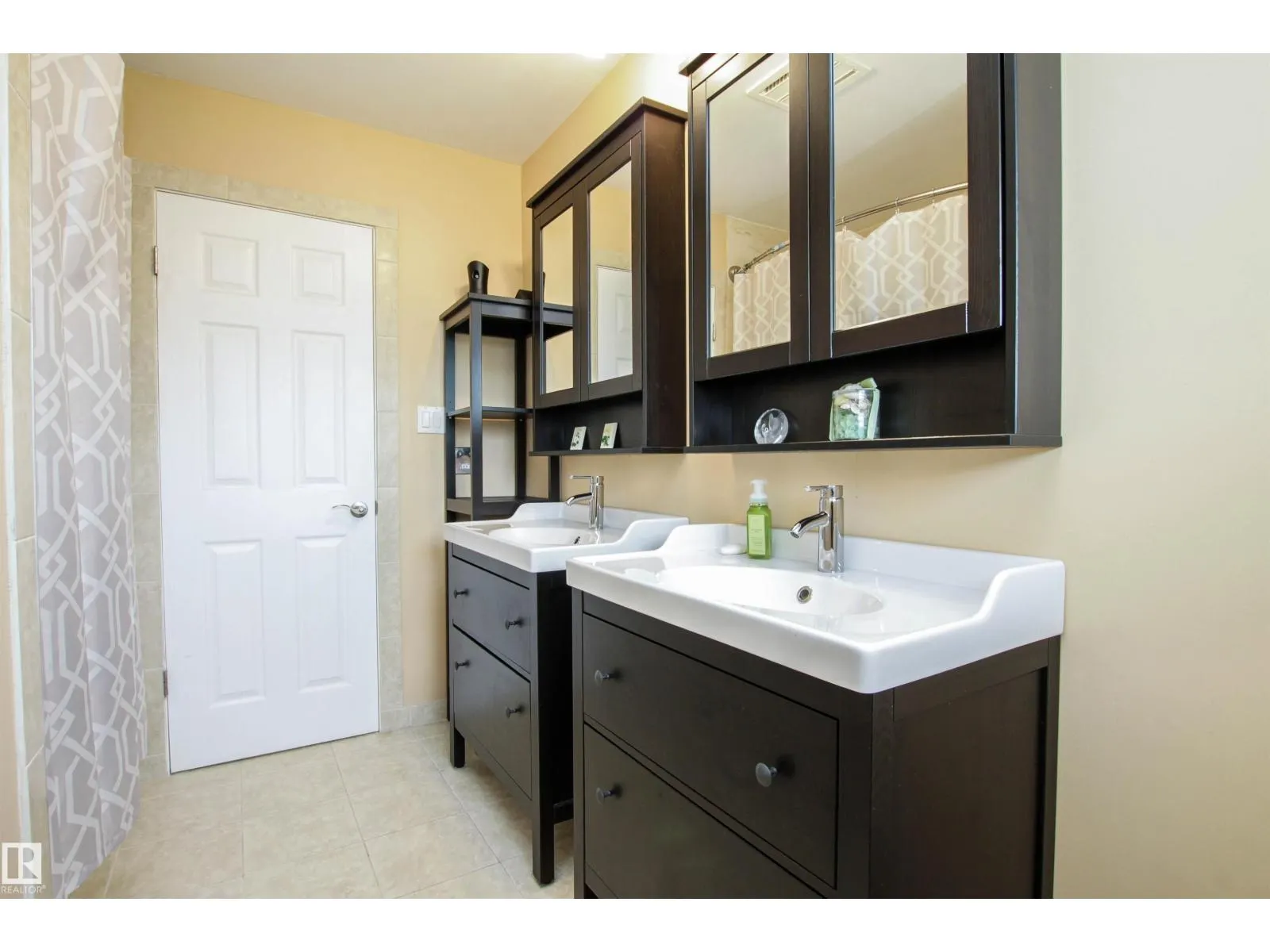 #14 53111 RGE ROAD 220