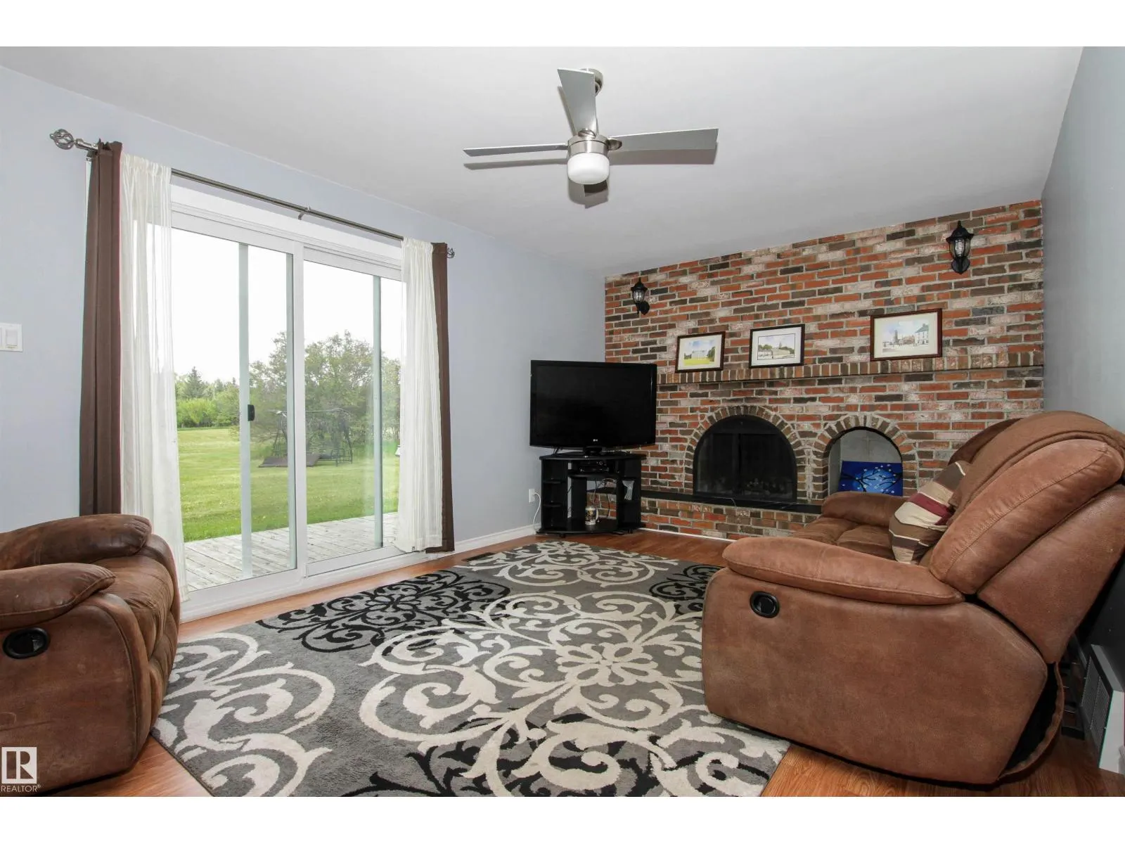 #14 53111 RGE ROAD 220