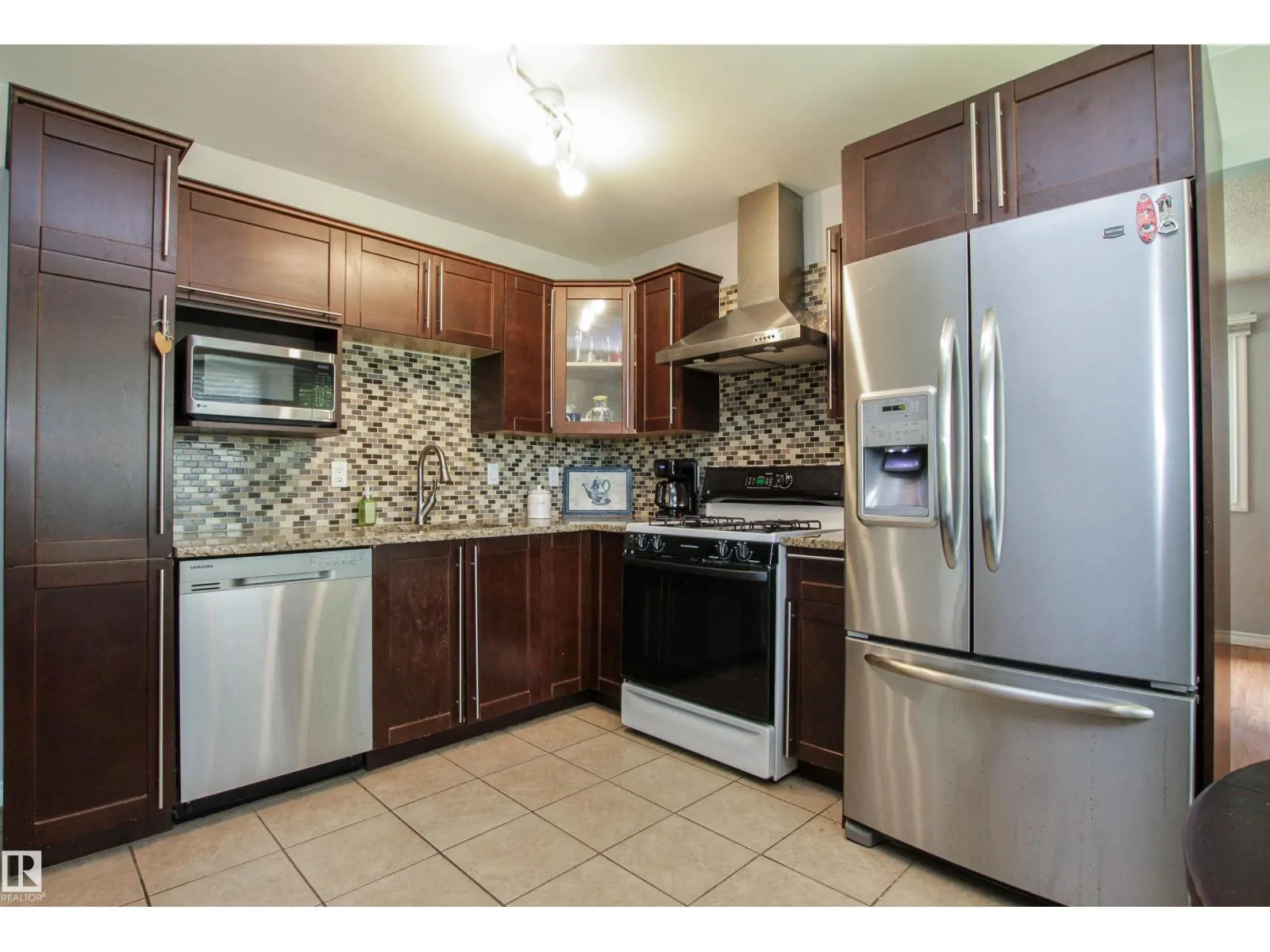 #14 53111 RGE ROAD 220