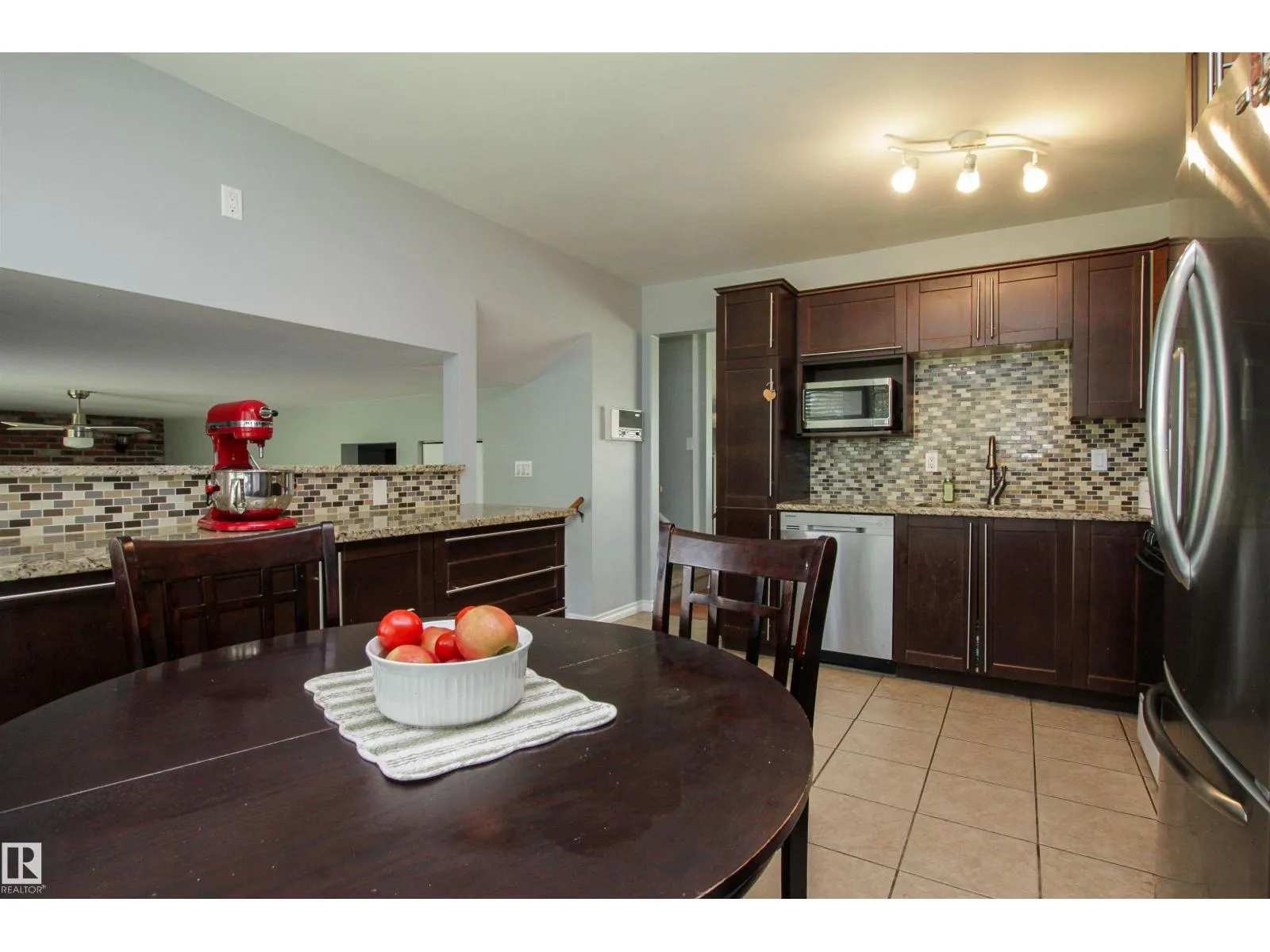#14 53111 RGE ROAD 220