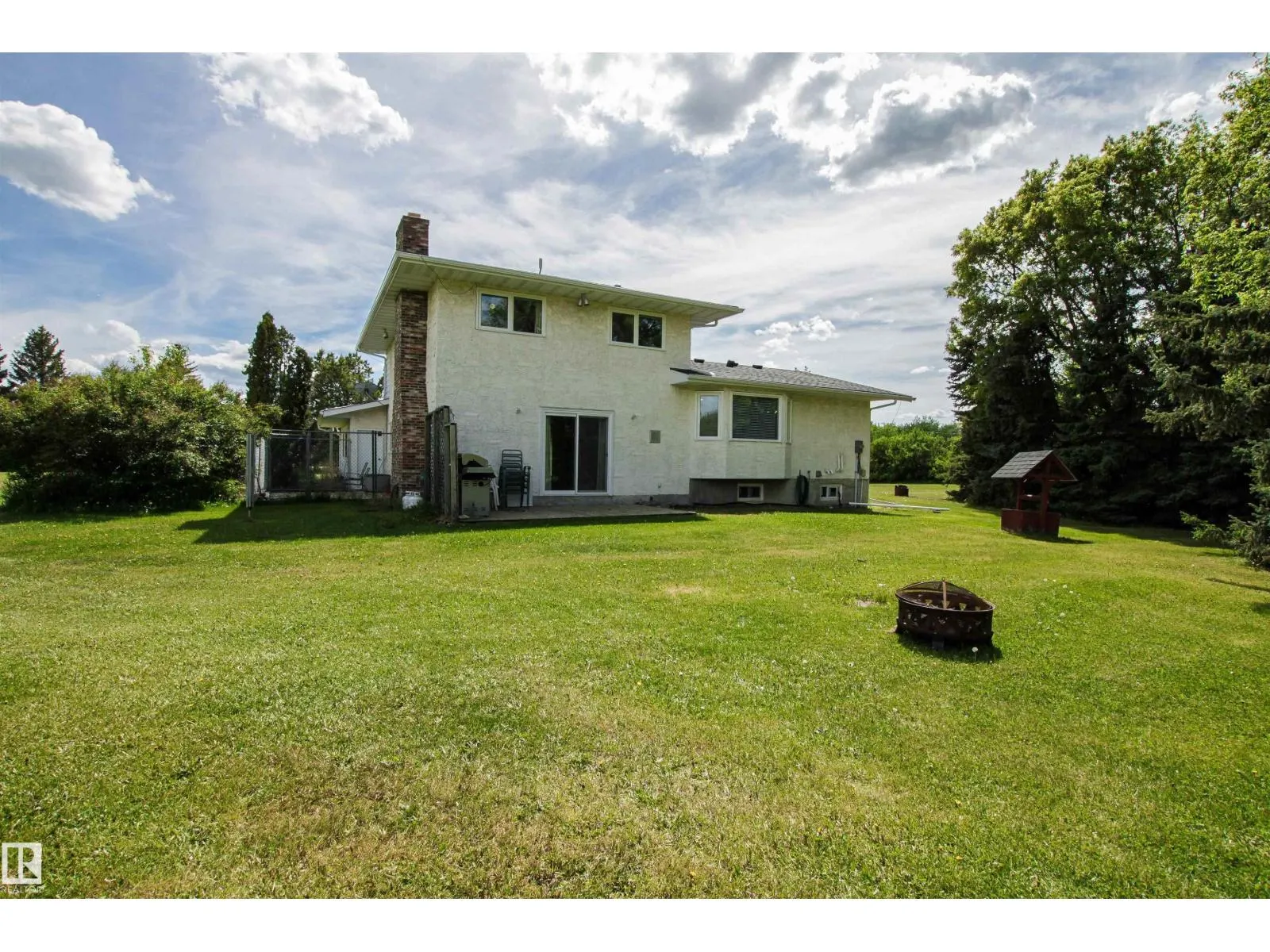 #14 53111 RGE ROAD 220