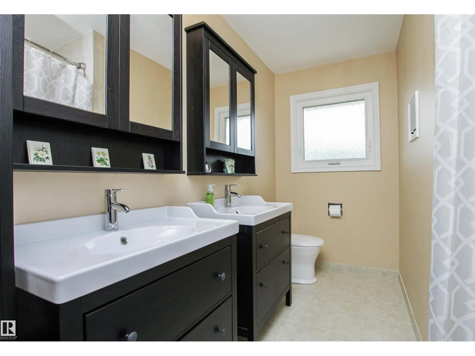 #14 53111 RGE ROAD 220