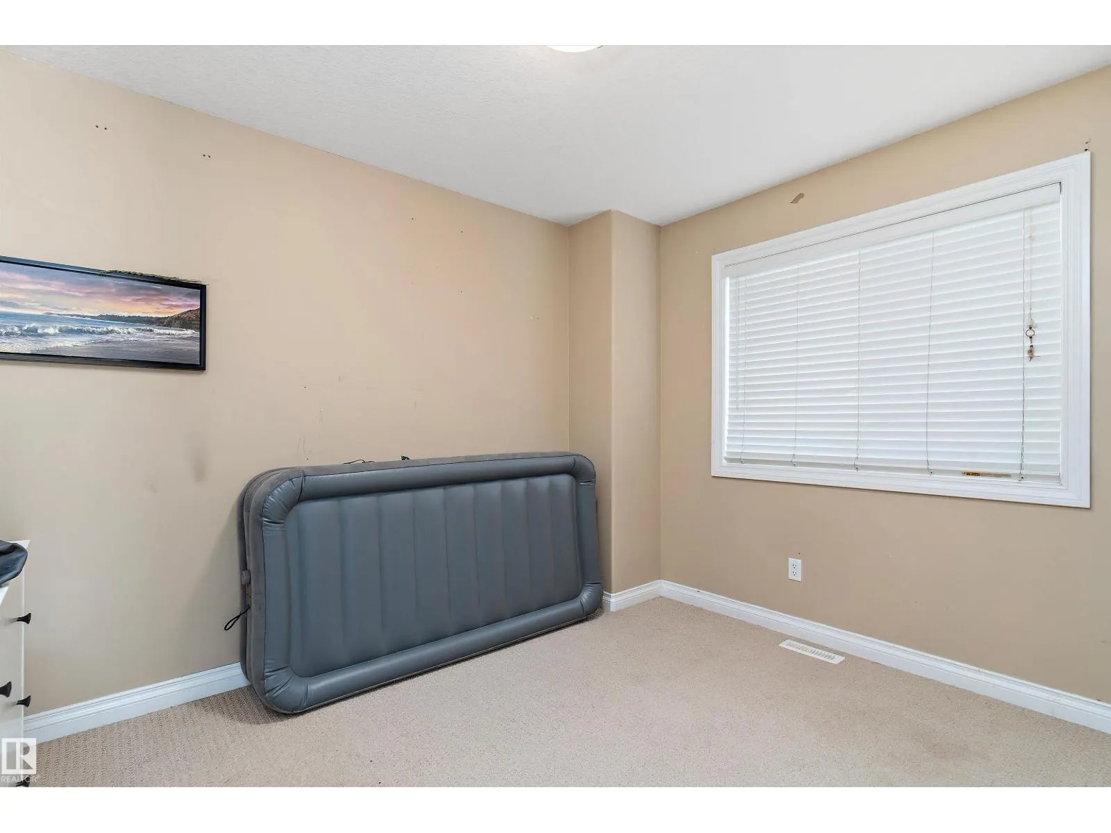 10924 92 ST NW NW