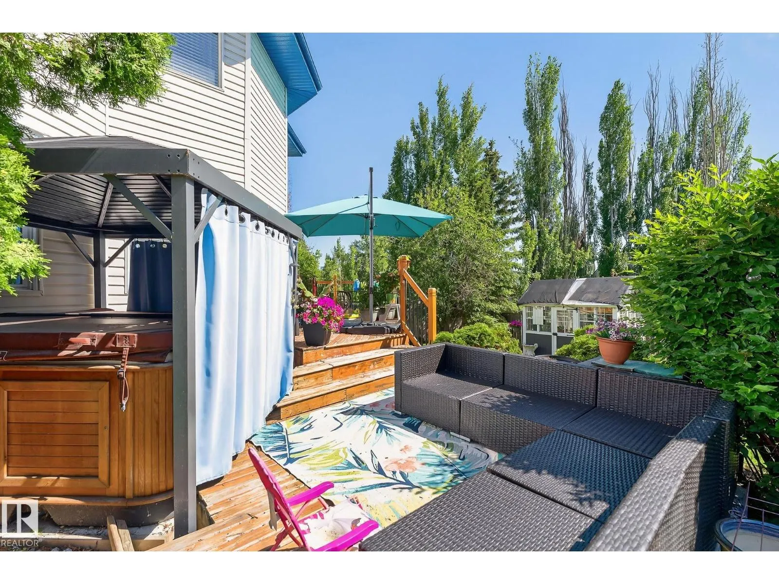 1103 117 ST NW