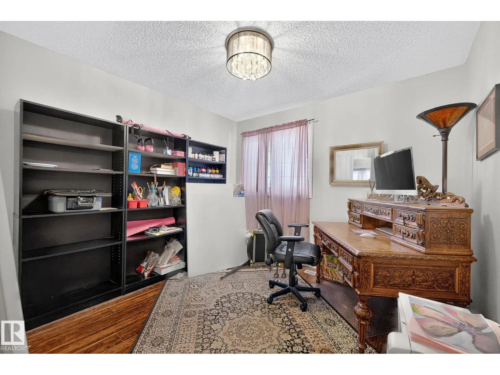 1103 117 ST NW