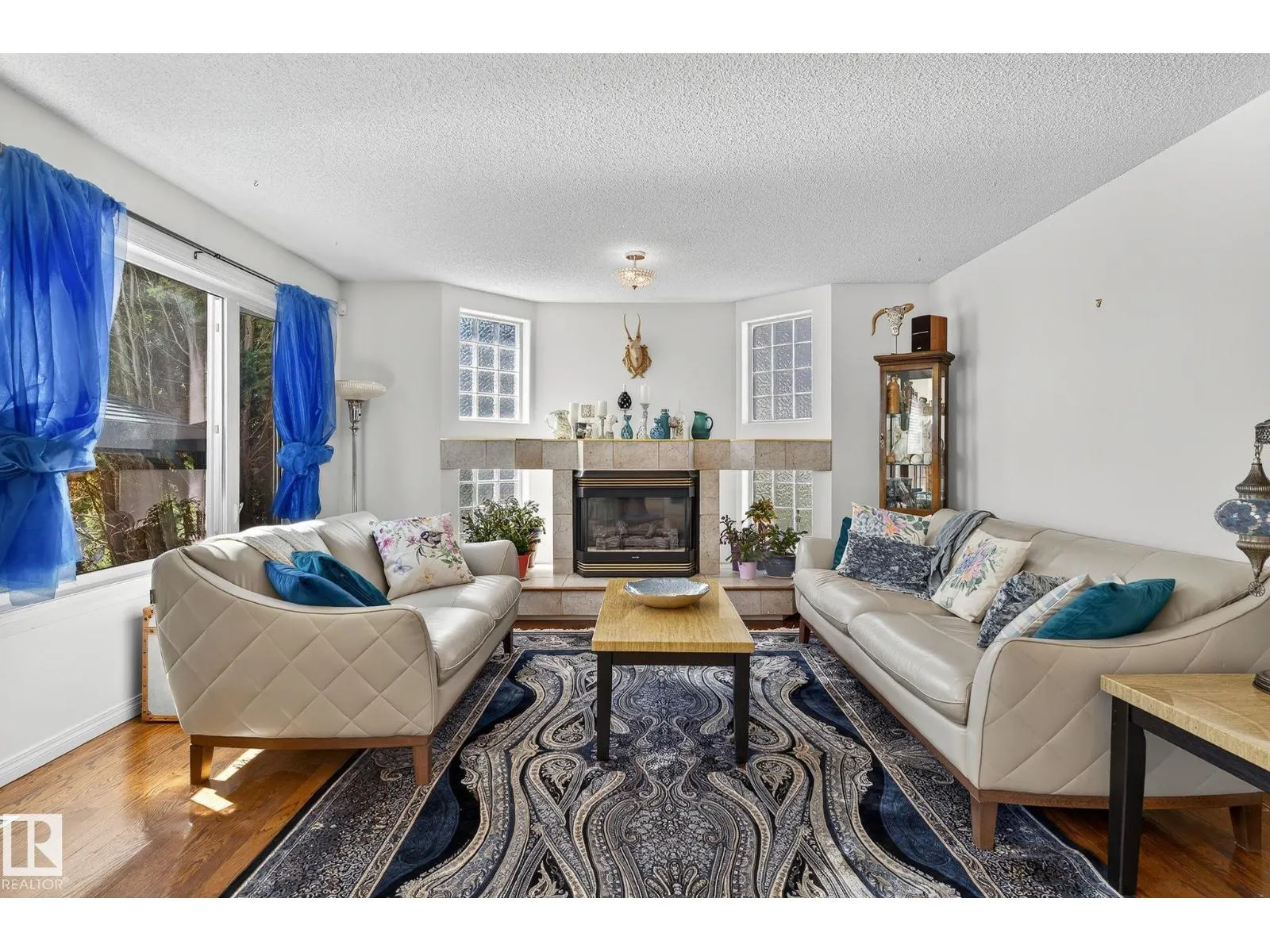1103 117 ST NW