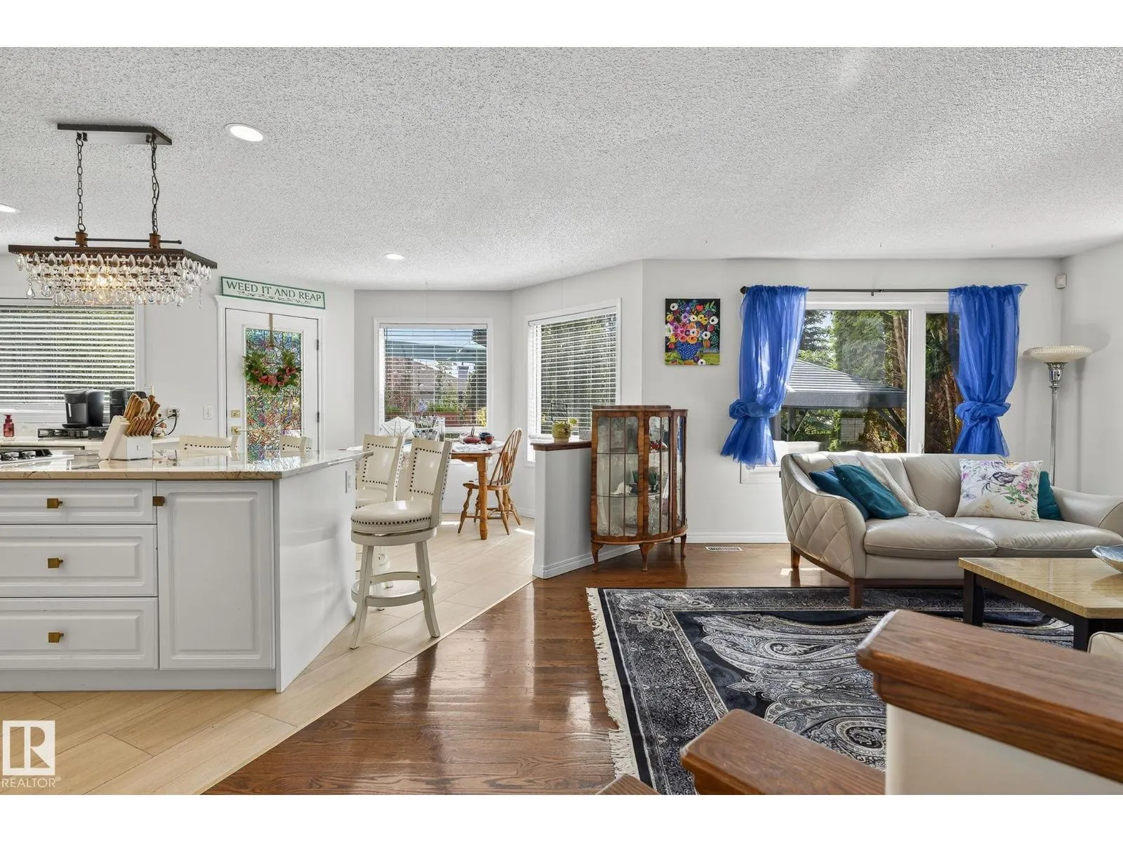 1103 117 ST NW