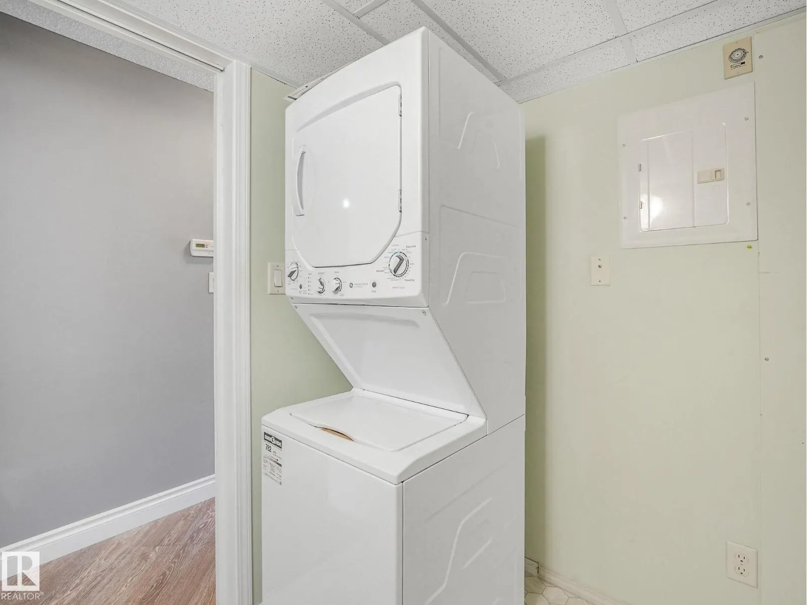 #332 16035 132 ST NW