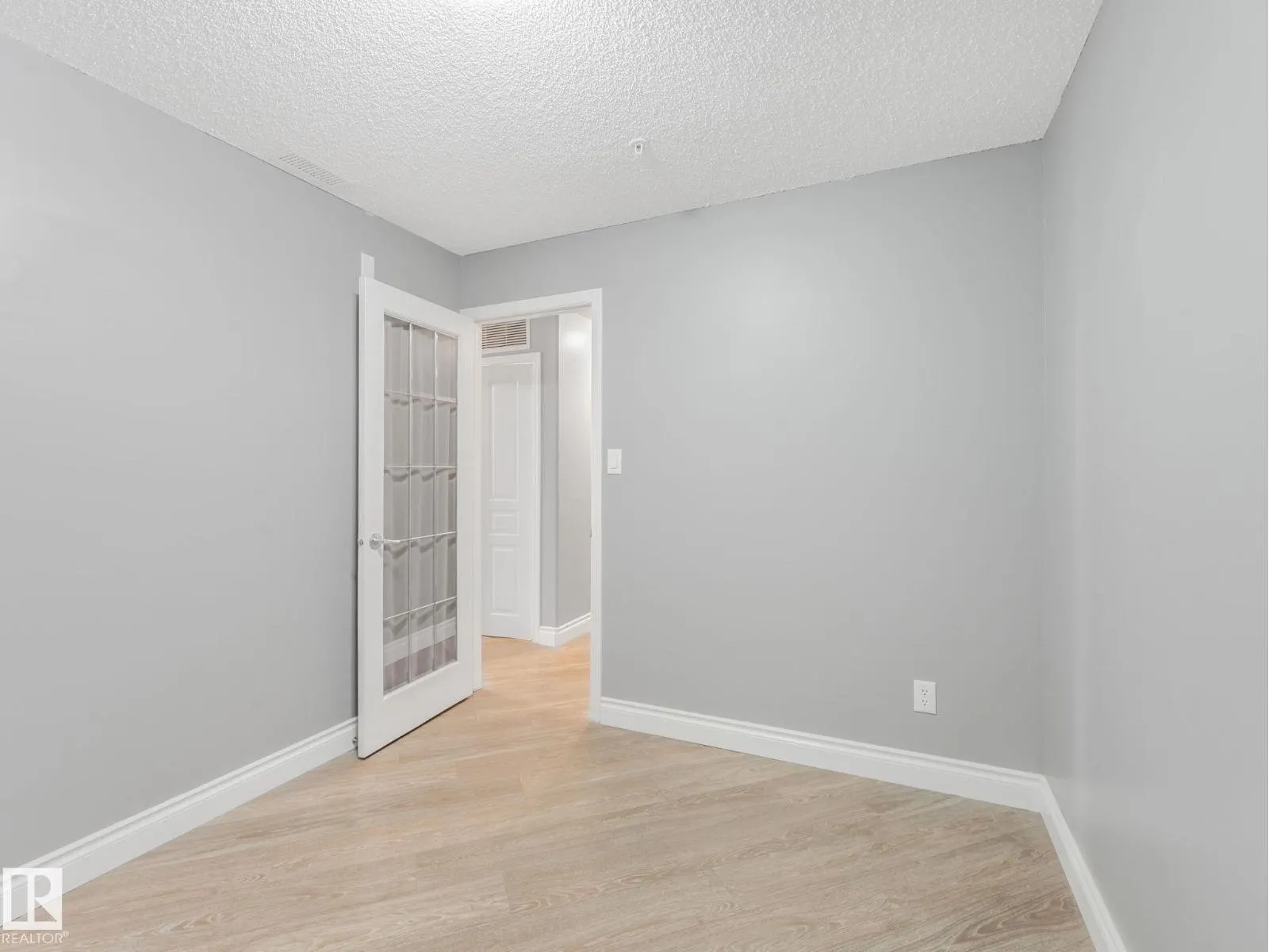 #332 16035 132 ST NW