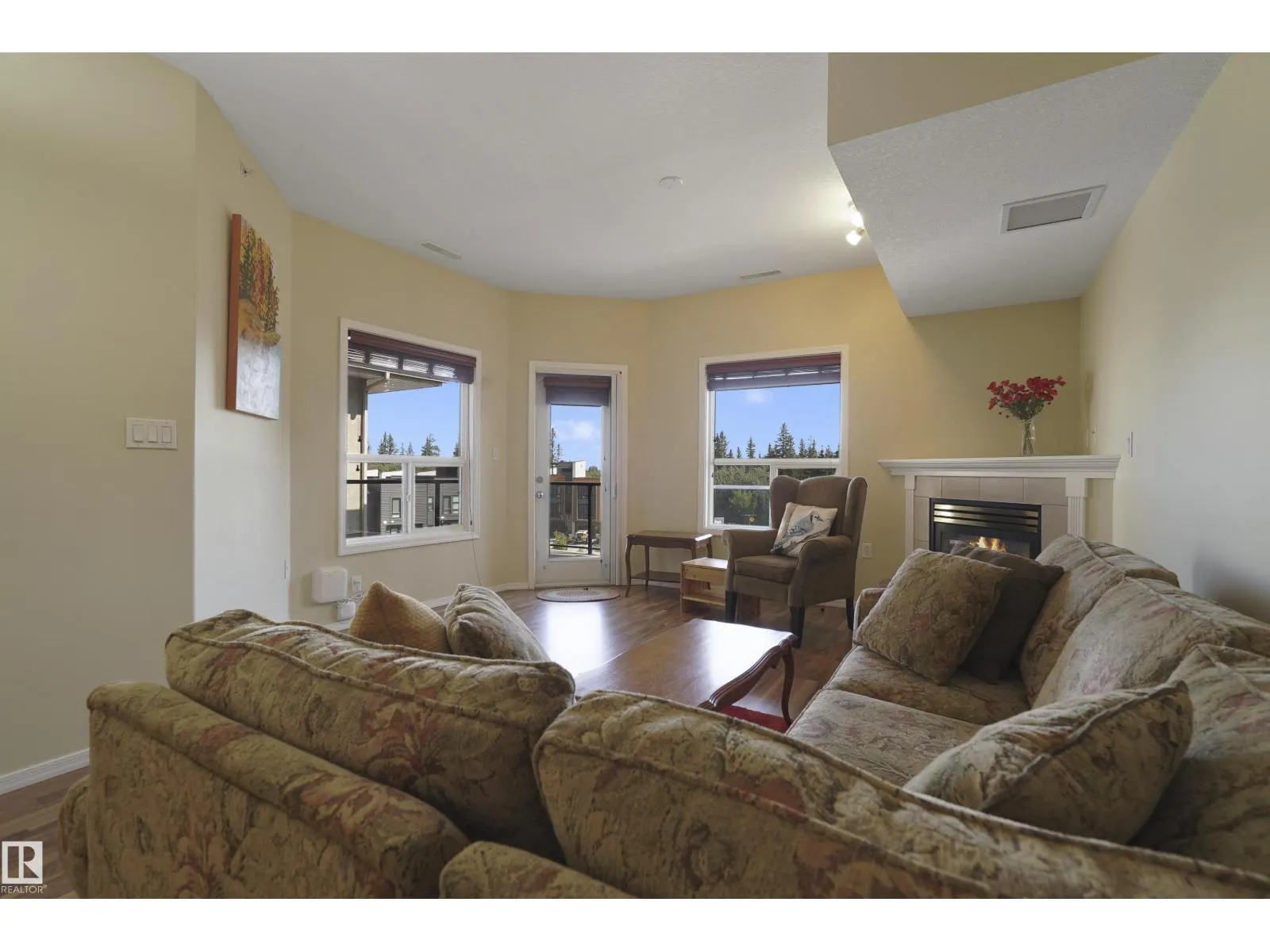 #402 1320 RUTHERFORD RD SW