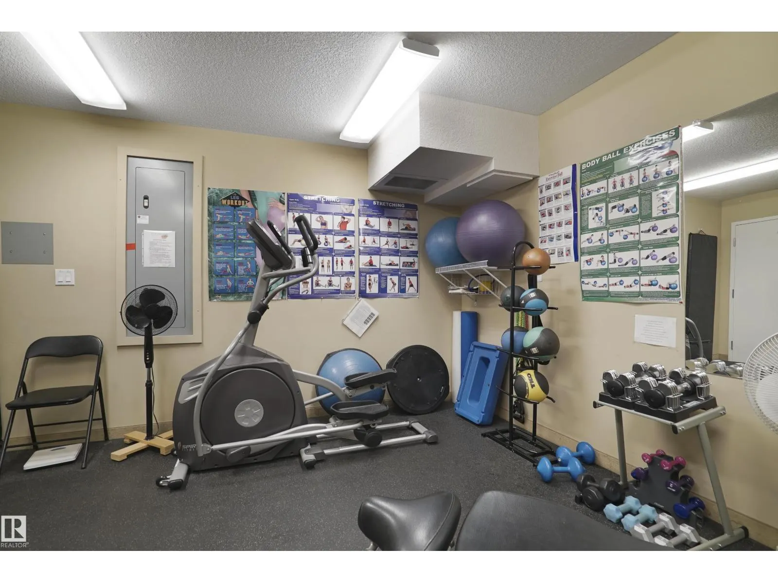 #402 1320 RUTHERFORD RD SW