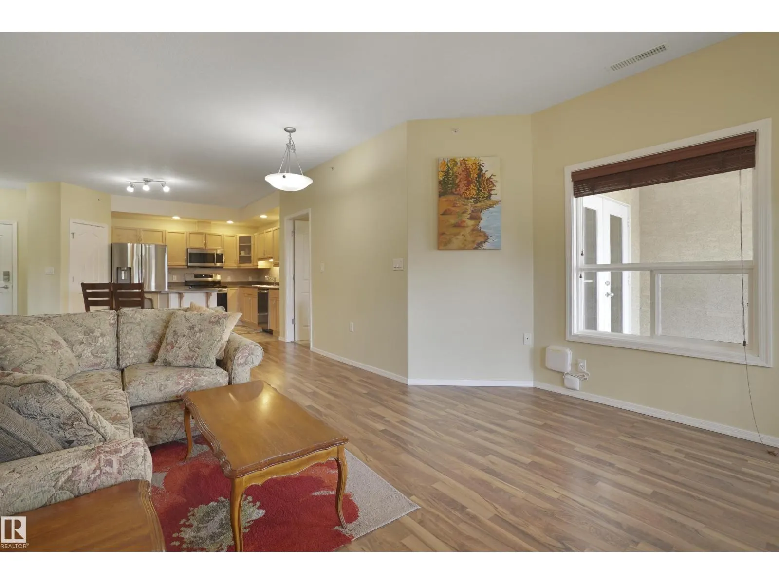 #402 1320 RUTHERFORD RD SW