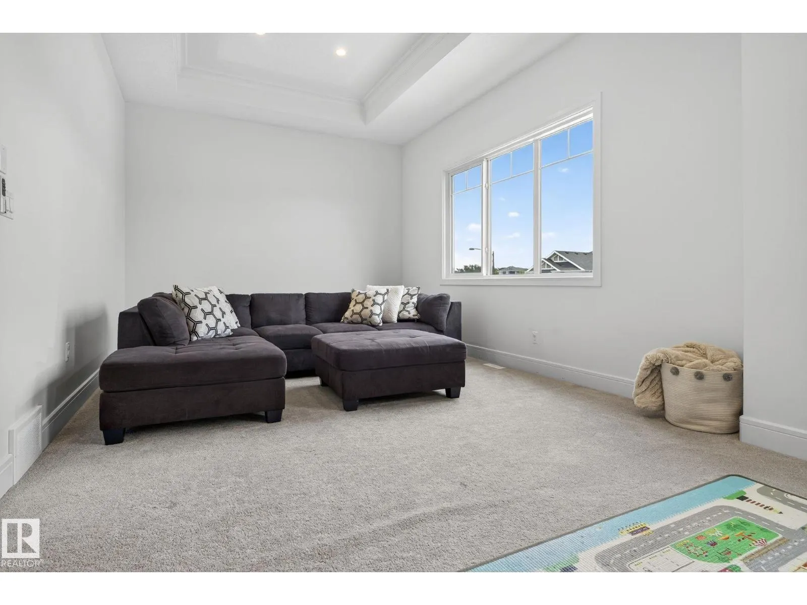 1750 TANAGER CL NW
