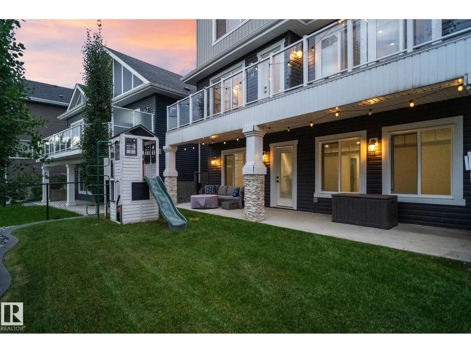 1750 TANAGER CL NW