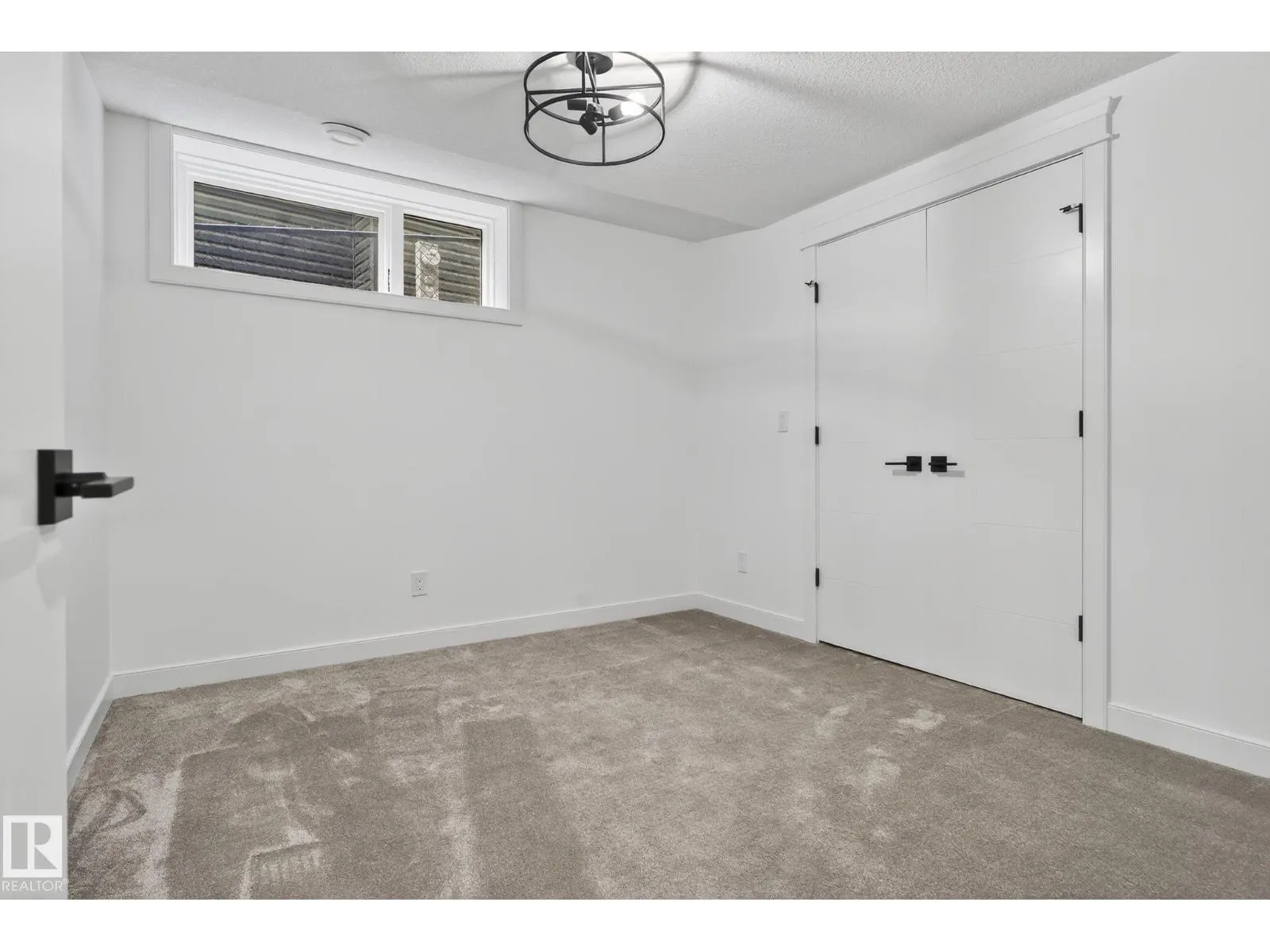 1750 TANAGER CL NW