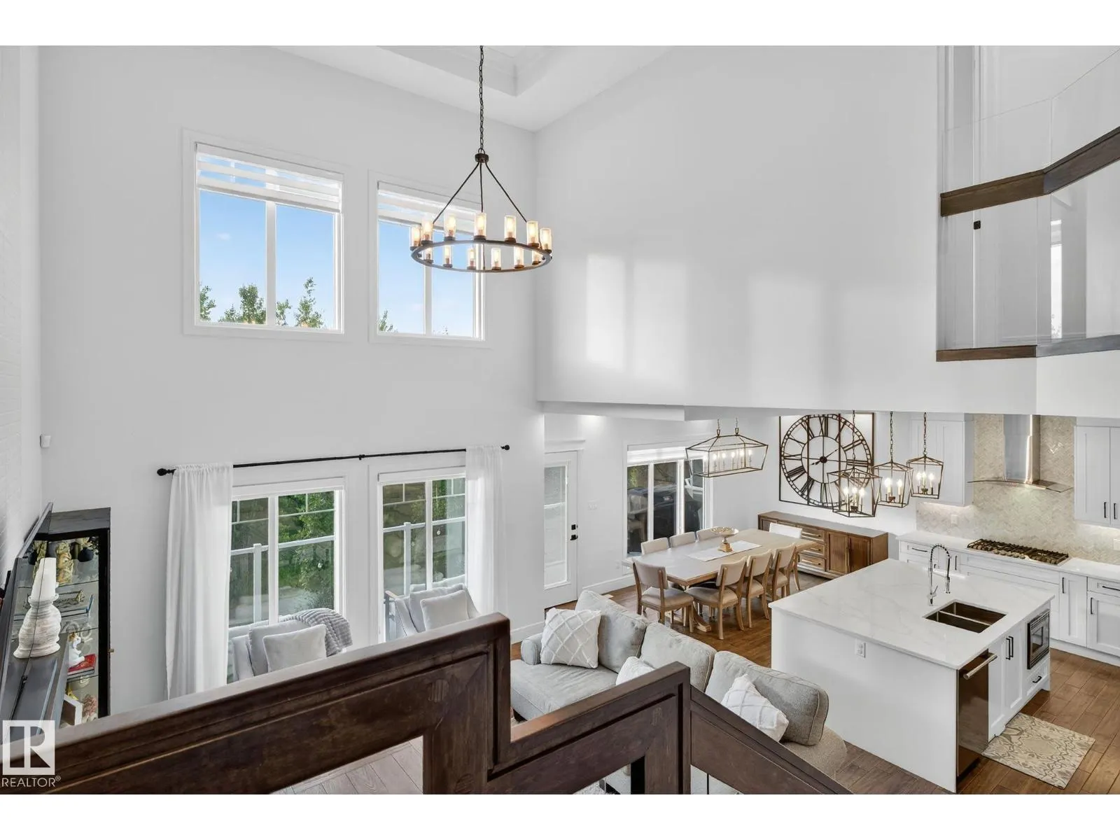 1750 TANAGER CL NW