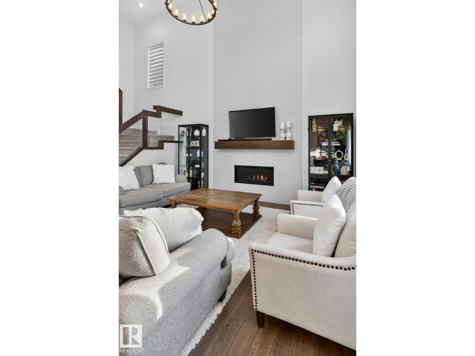 1750 TANAGER CL NW