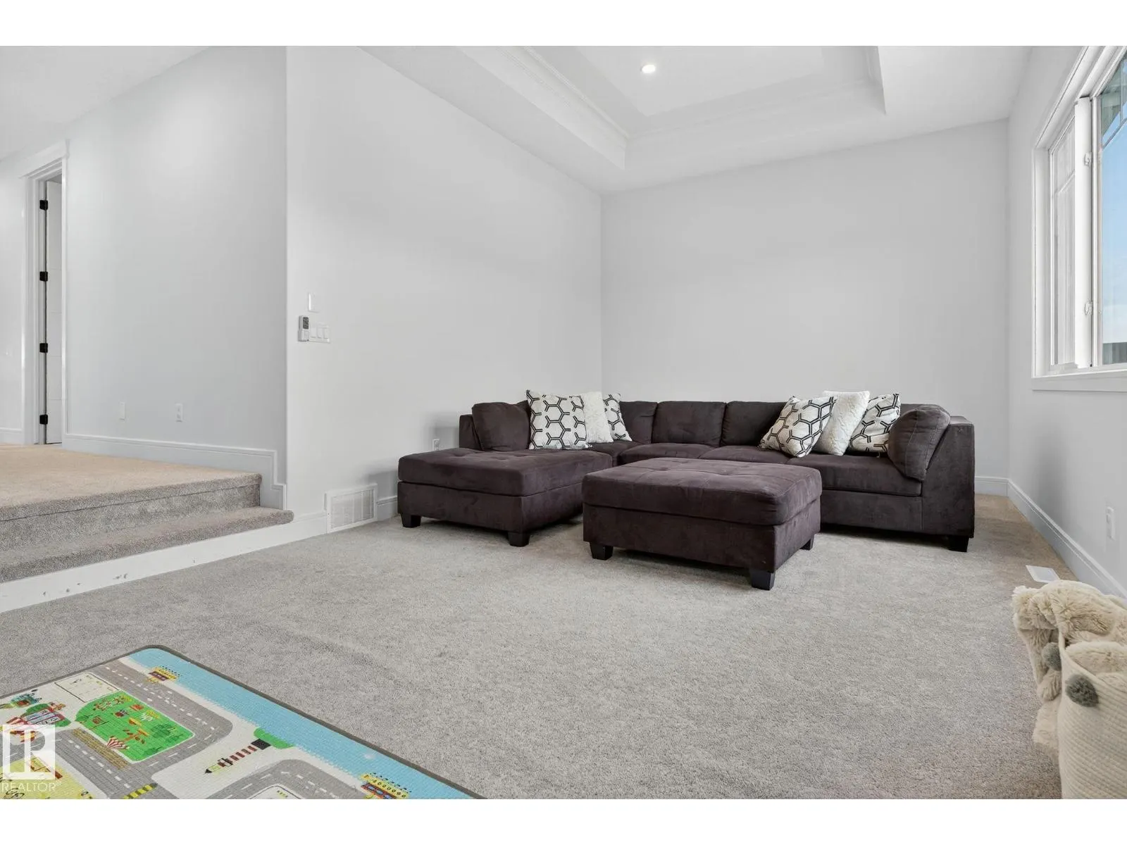 1750 TANAGER CL NW