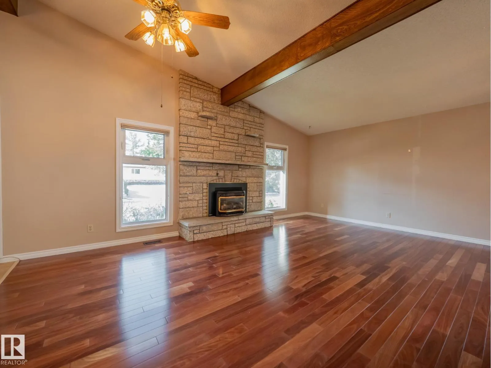 2445 89 ST NW