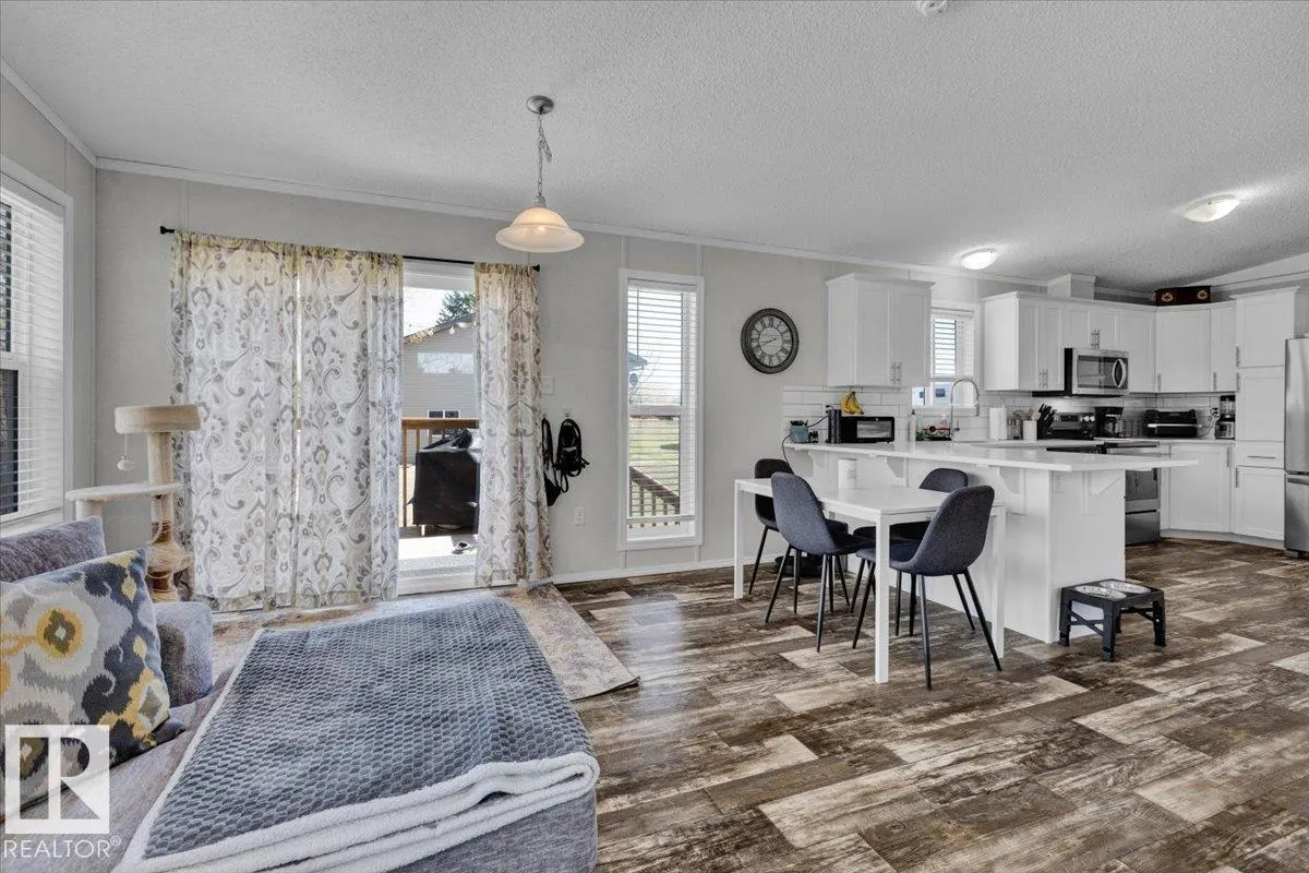 #15 53503 RGE ROAD 274