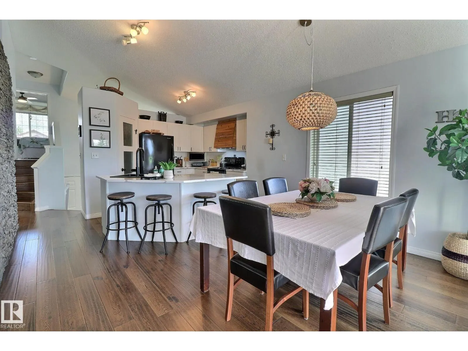 4343 MCMULLEN WY SW