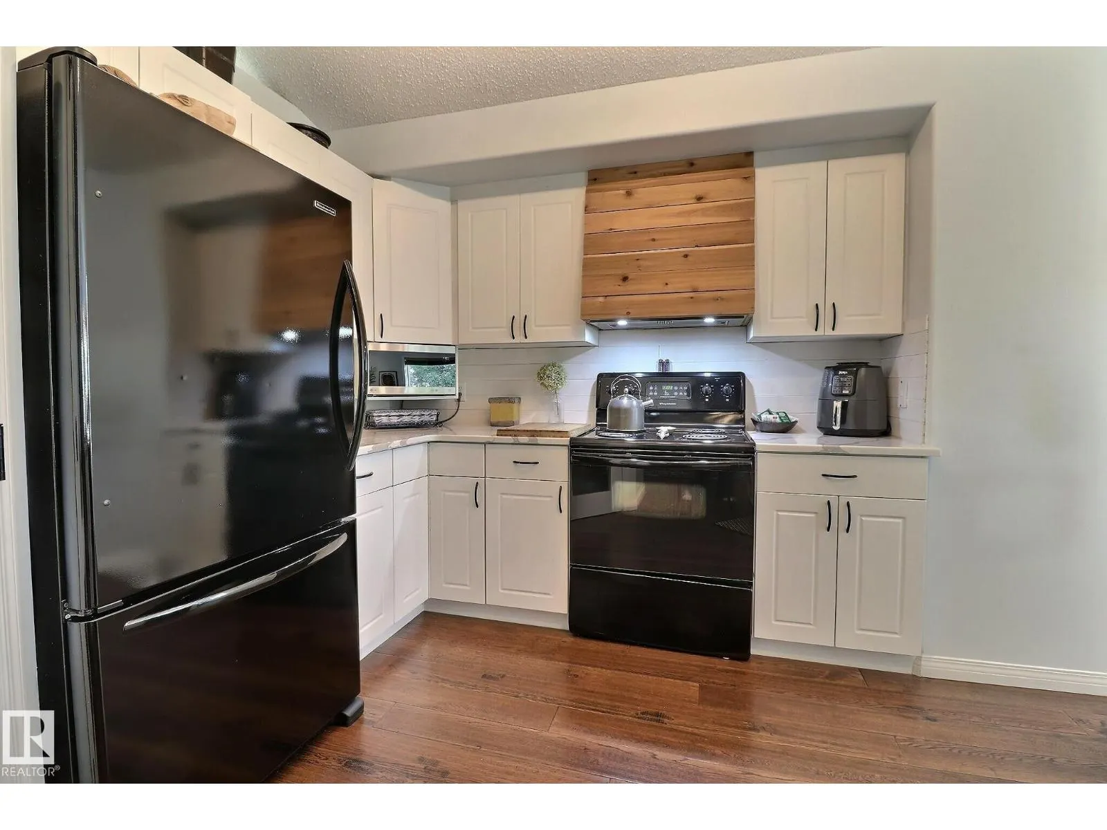 4343 MCMULLEN WY SW