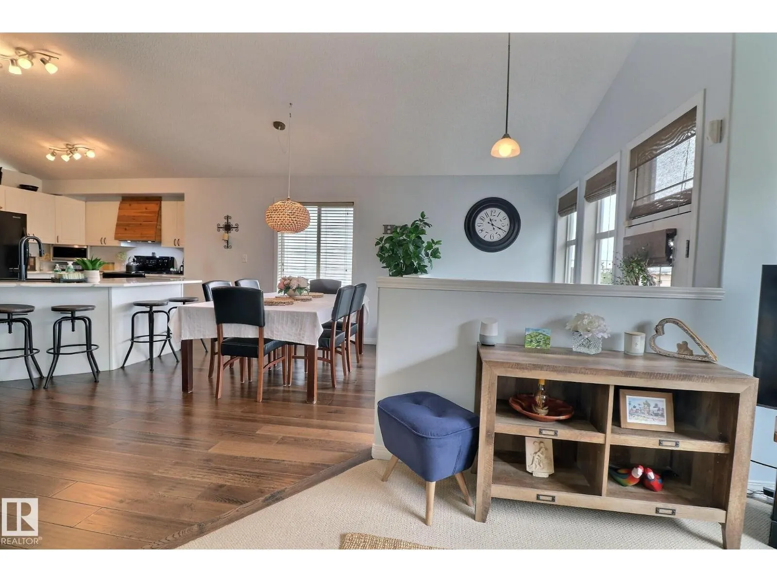 4343 MCMULLEN WY SW