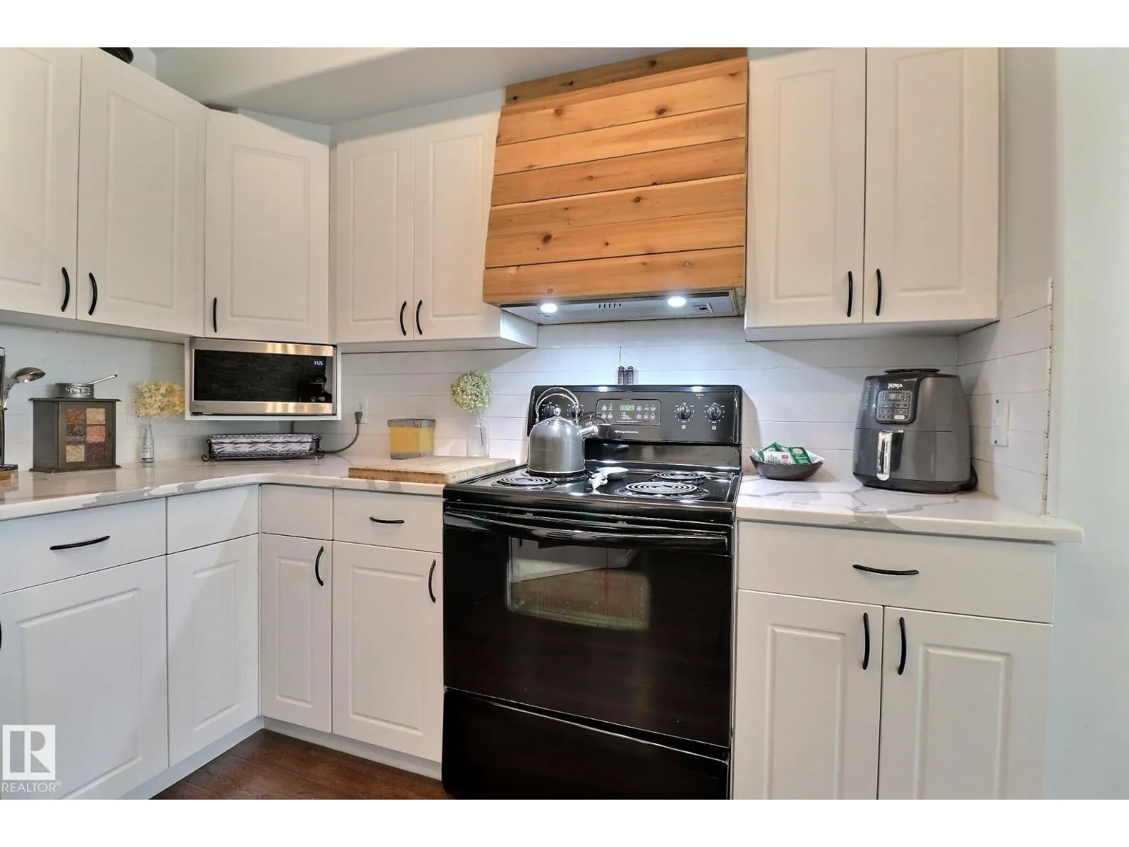4343 MCMULLEN WY SW