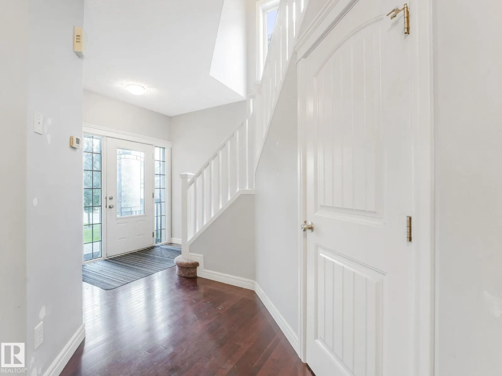 1703 33B ST NW