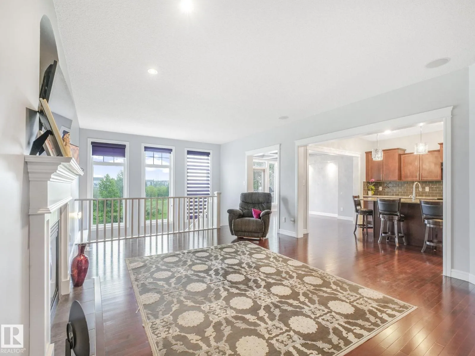 1703 33B ST NW