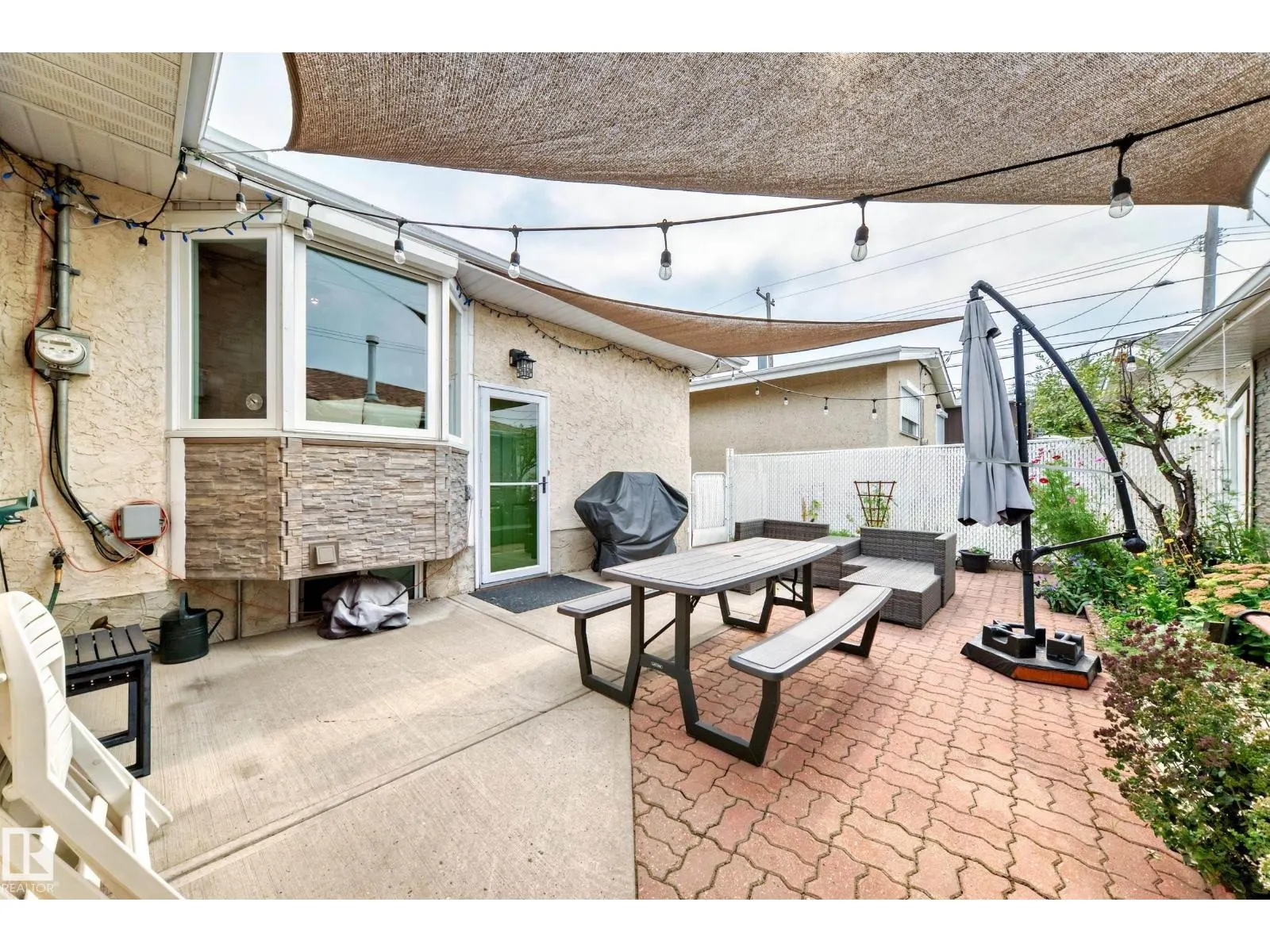 13536 86 ST NW