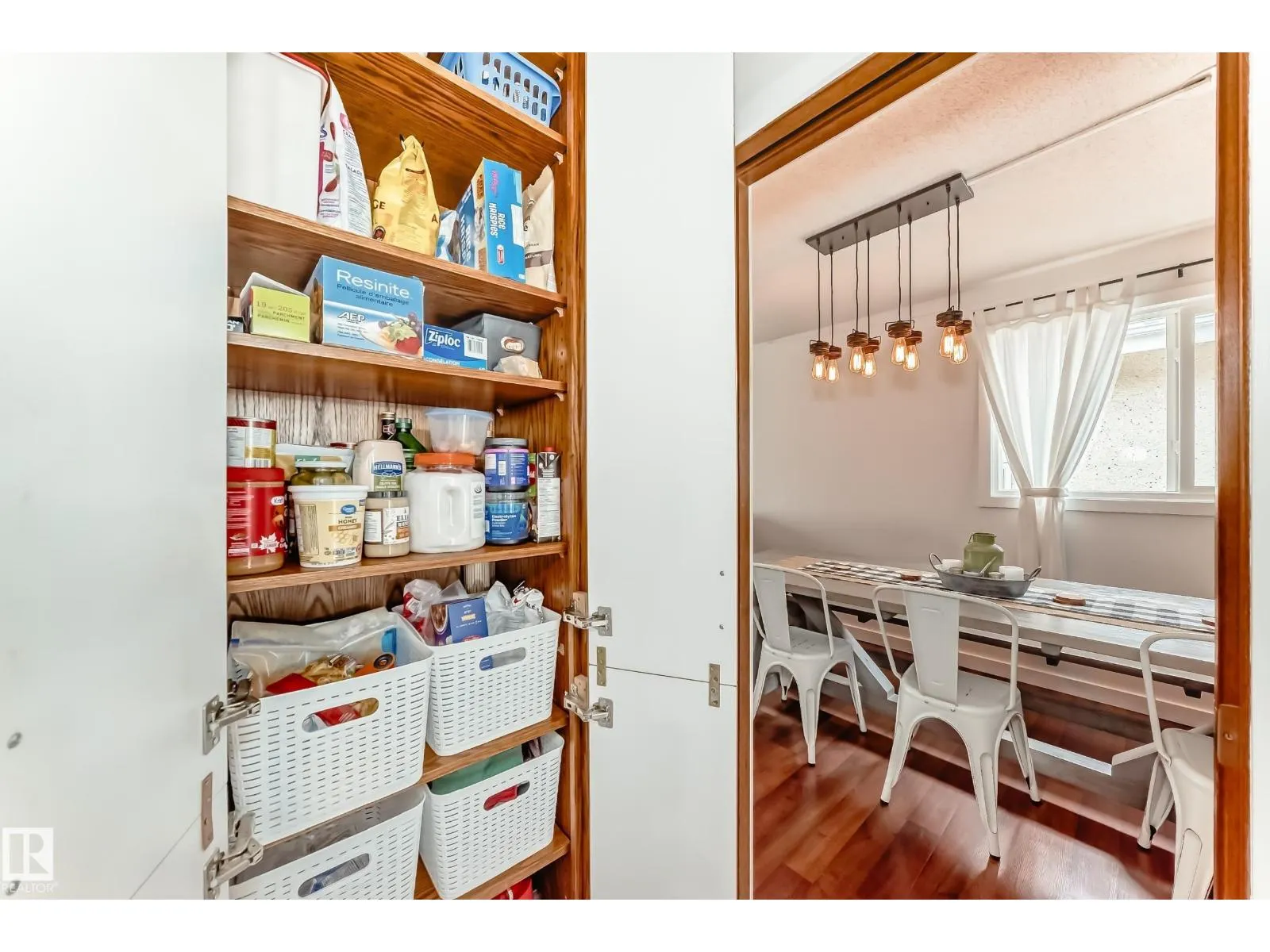 13536 86 ST NW