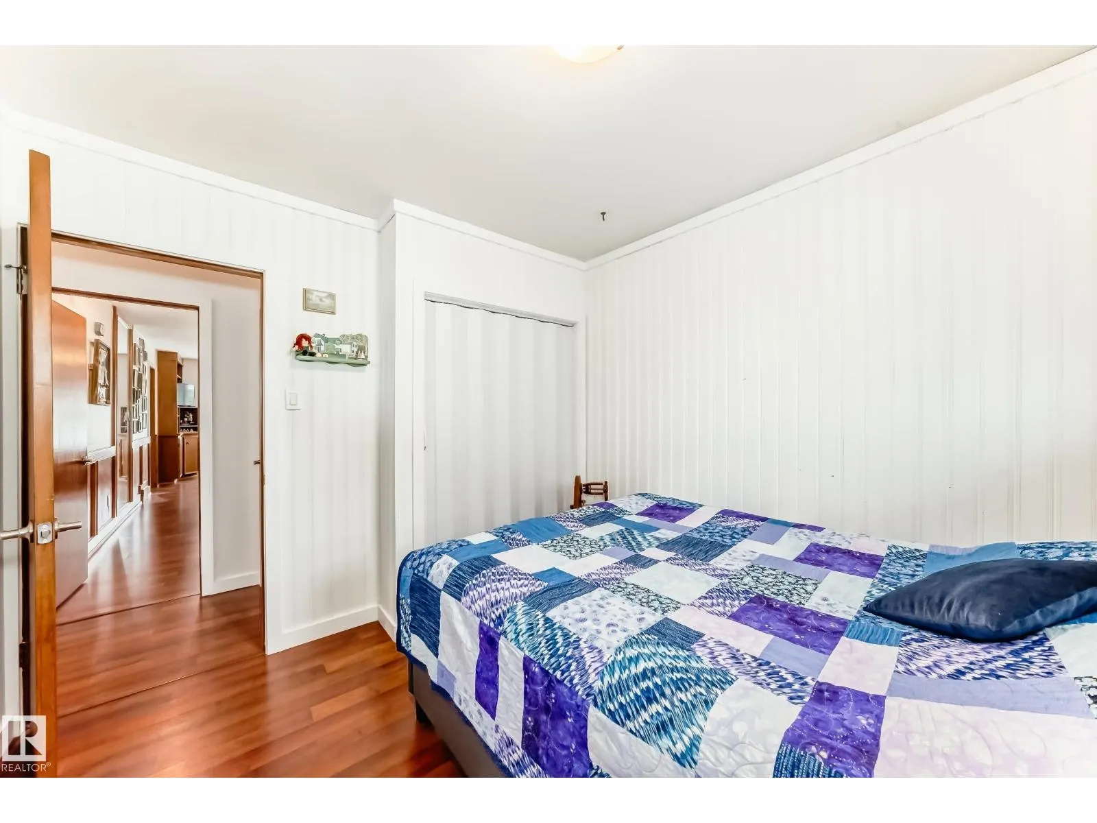 13536 86 ST NW