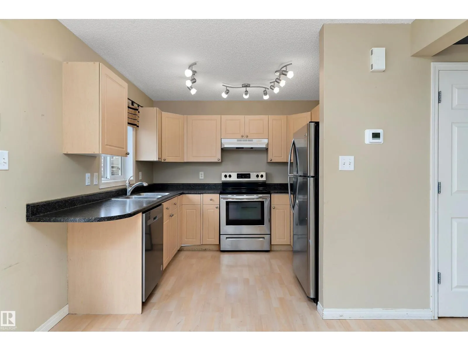 2330 29A AV NW