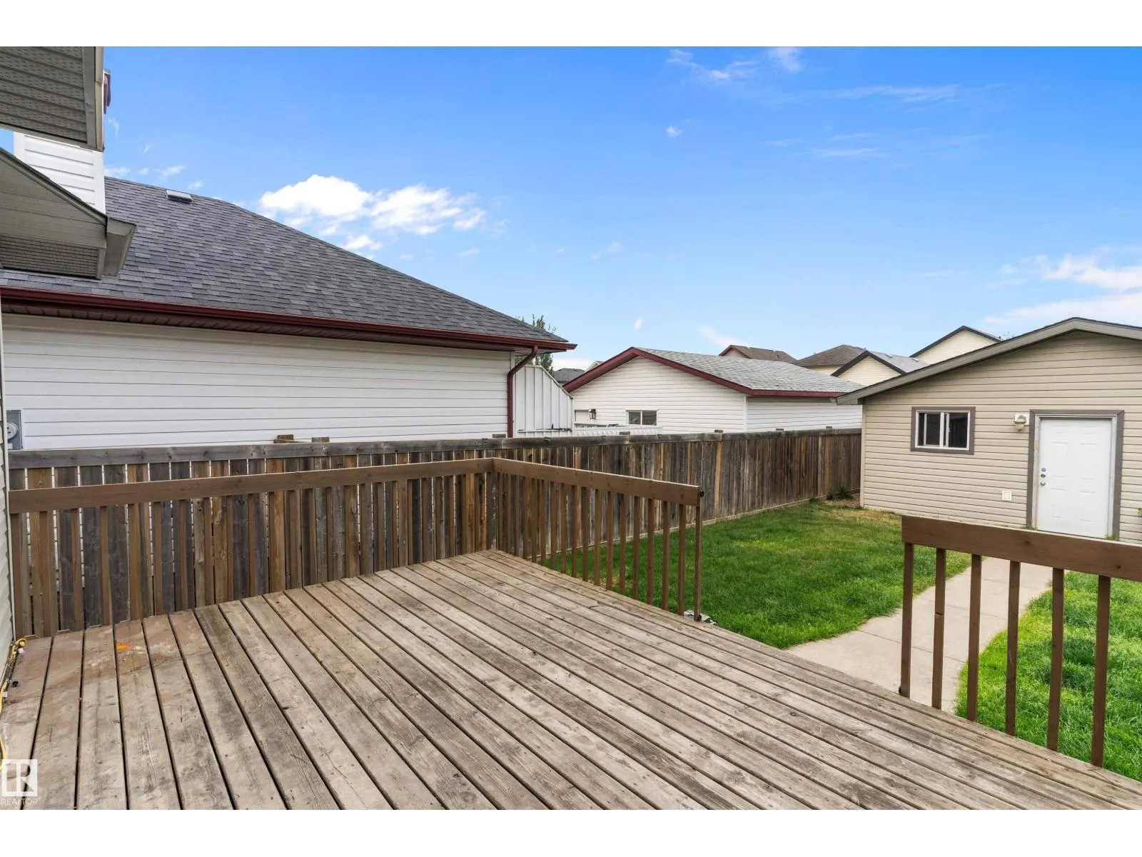 2330 29A AV NW