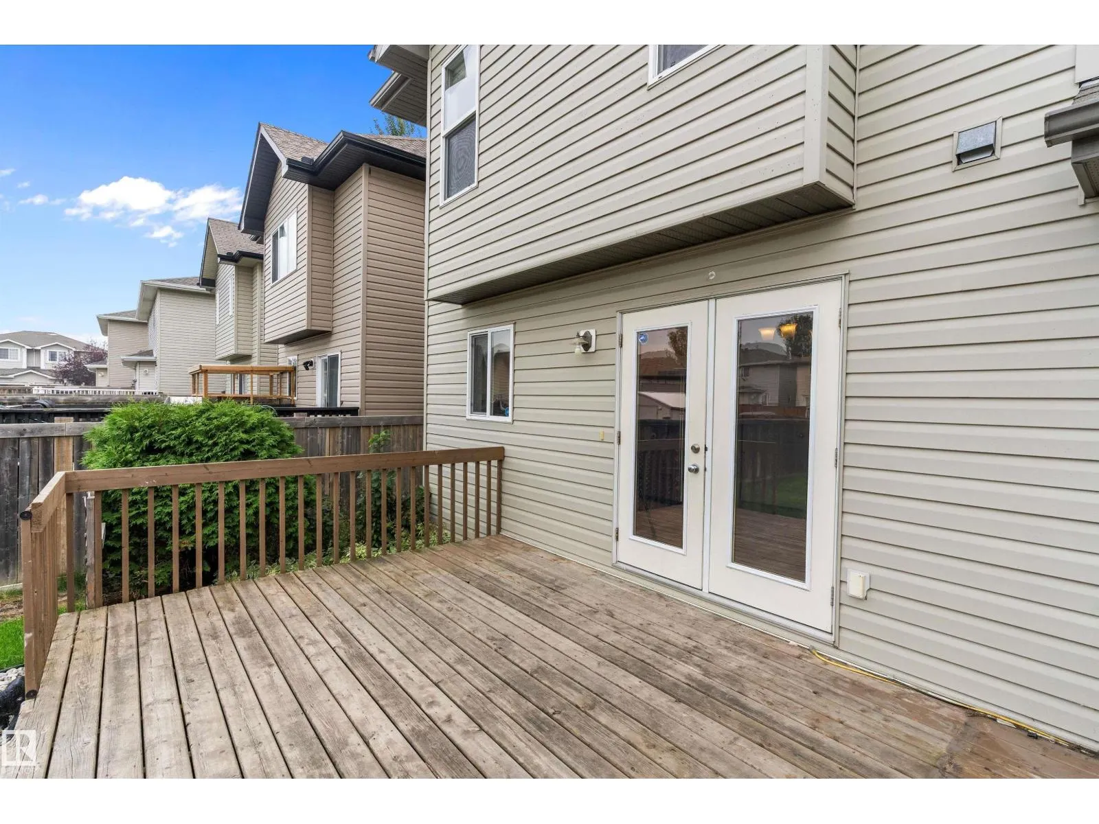 2330 29A AV NW