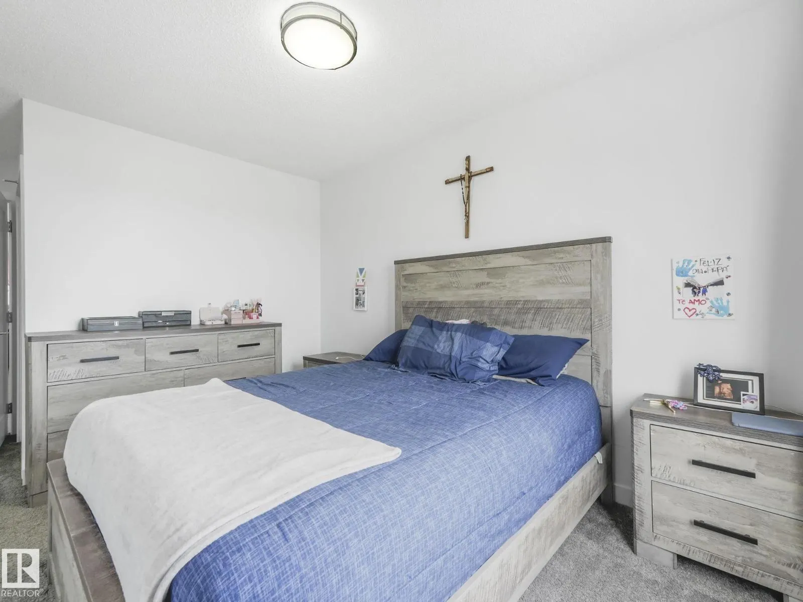 22764 97 AV NW